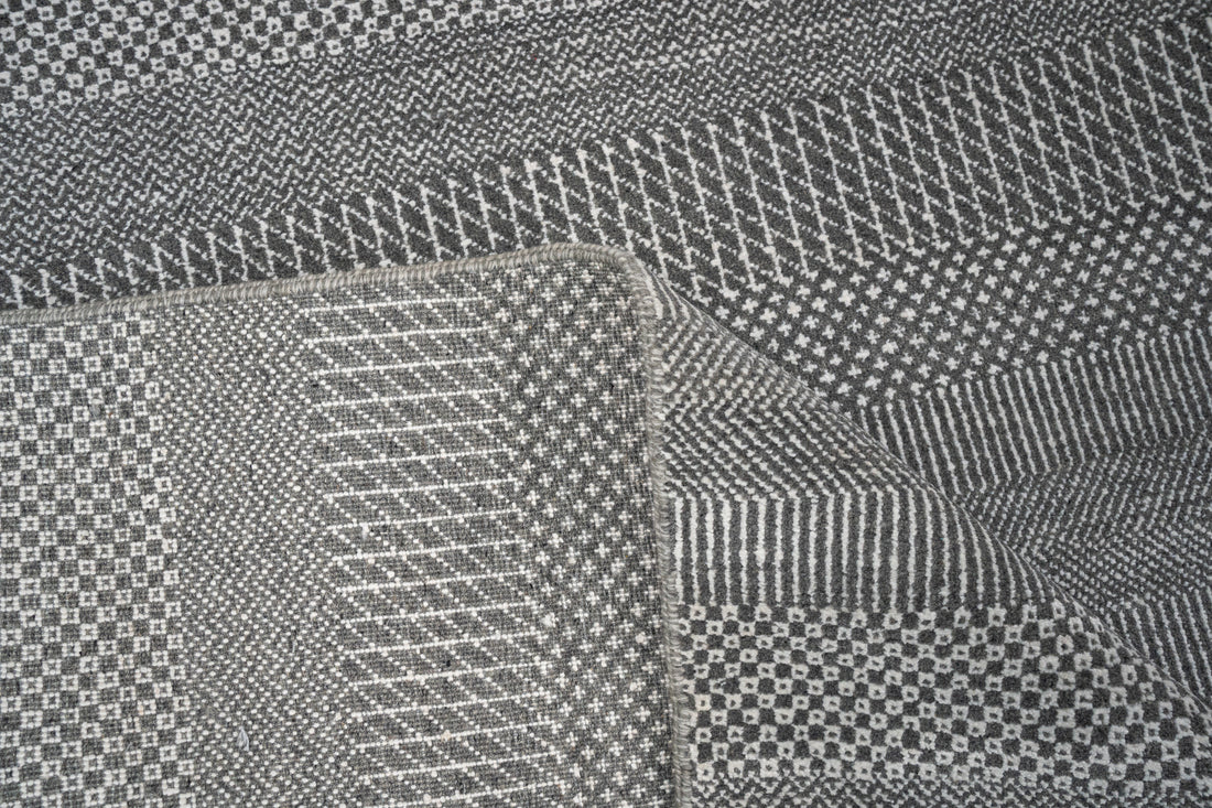 Handknotted Carpet, DIA - 1192 MCN, Grey & White