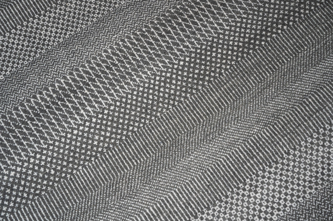 Handknotted Carpet, DIA - 1192 MCN, Grey & White