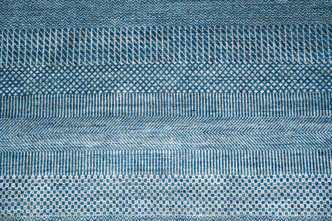Handknotted Carpet, DIA - 1502 MCN, Blue & Silver