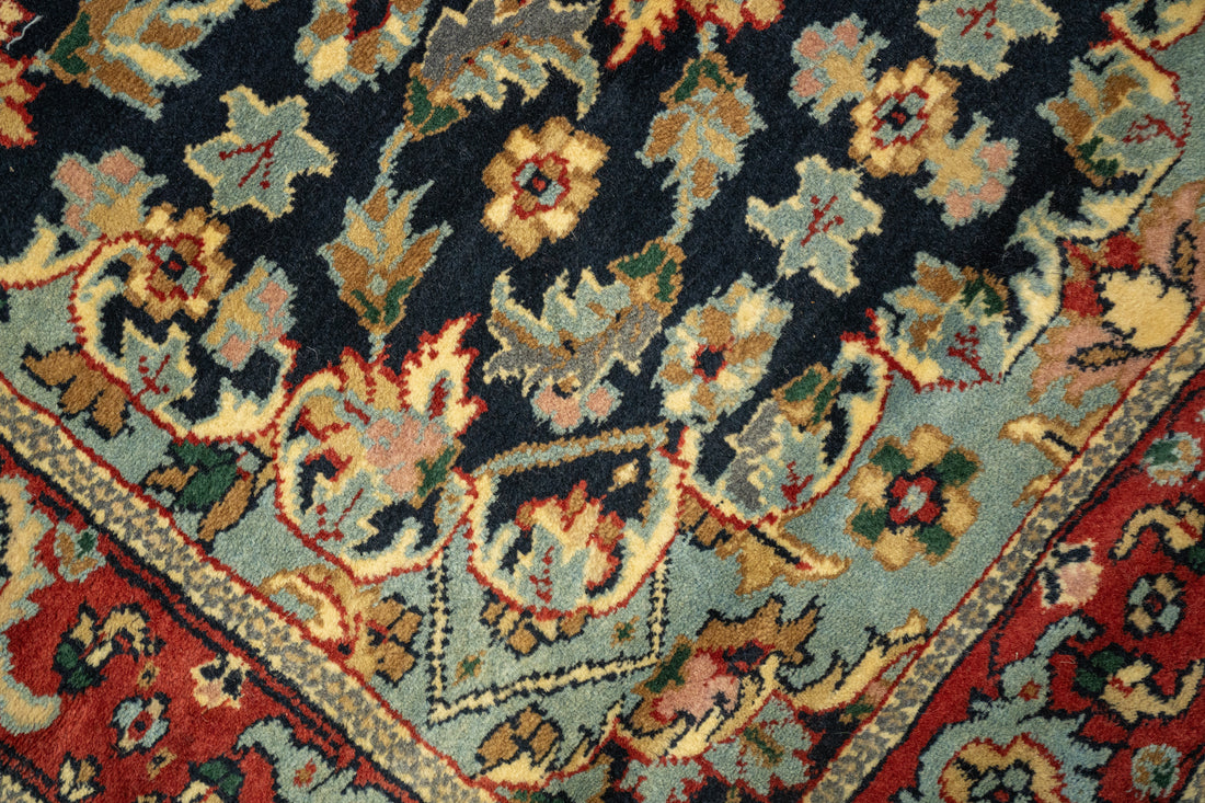 Handknotted Modern Carpet DIA- 19