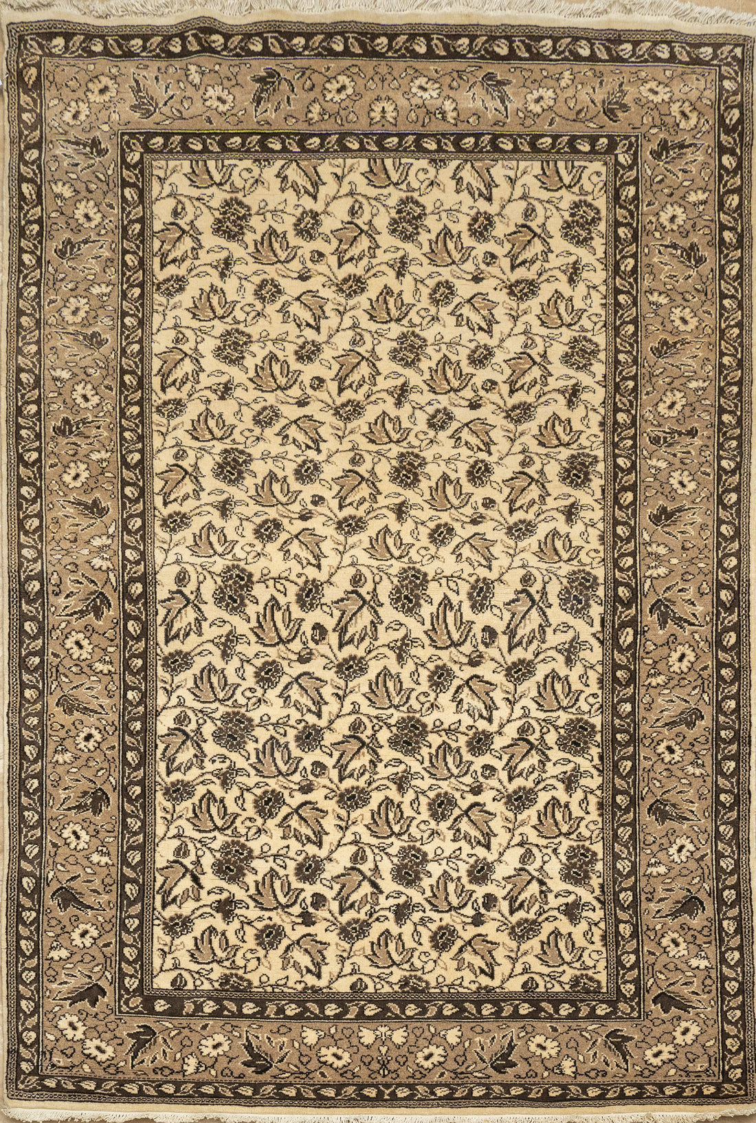 Handknotted Modern Carpet DIA- 33