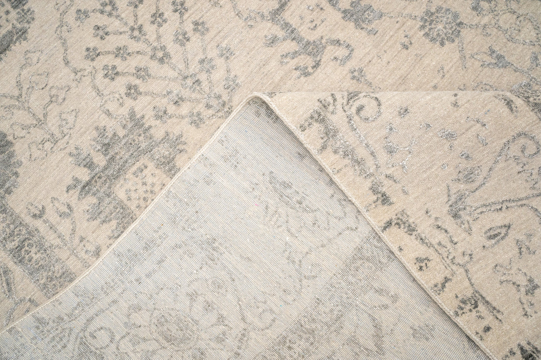 Handknotted Carpet, DIA- 3458 VASE 3, Bone & Gray