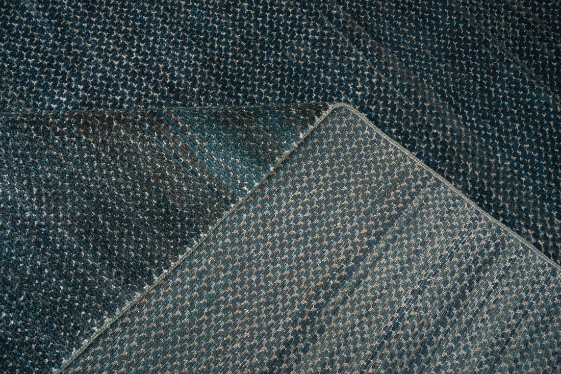 Handknotted Carpet, DIA: 38 MOD- 007, D.BLUE & BLACK