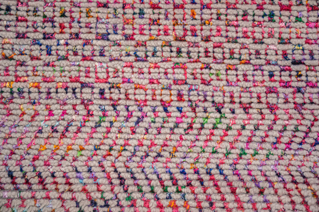 Handknotted Carpet, DIA- 4310 MCD, Pastel Grey & Turkish Rose Mix