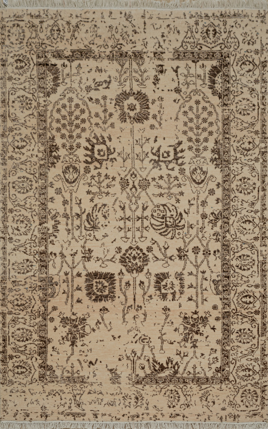 Handknotted Modern Carpet DIA- 191 VASE 3