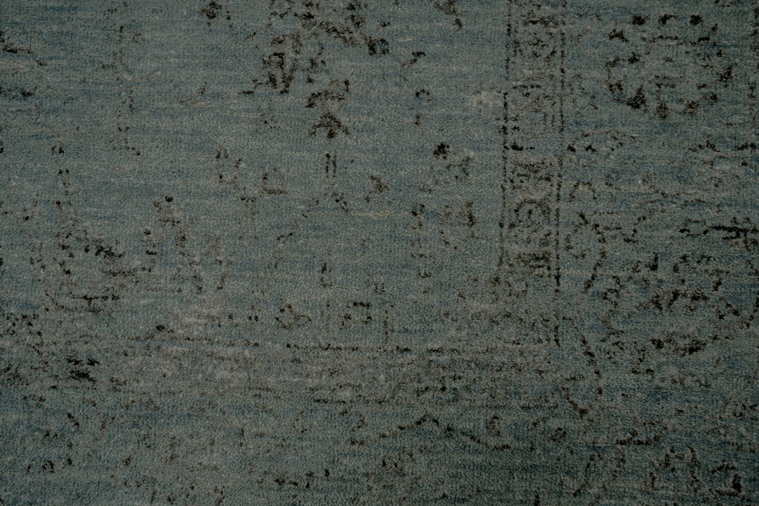 Handknotted Modern Carpet DIA- 382 VASE 3