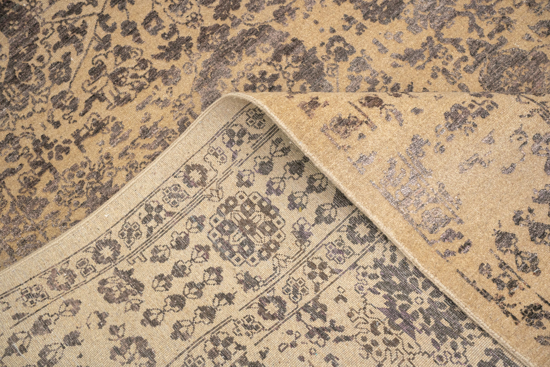 Handknotted Carpet, DIA: 527 Modern, Natural & Black
