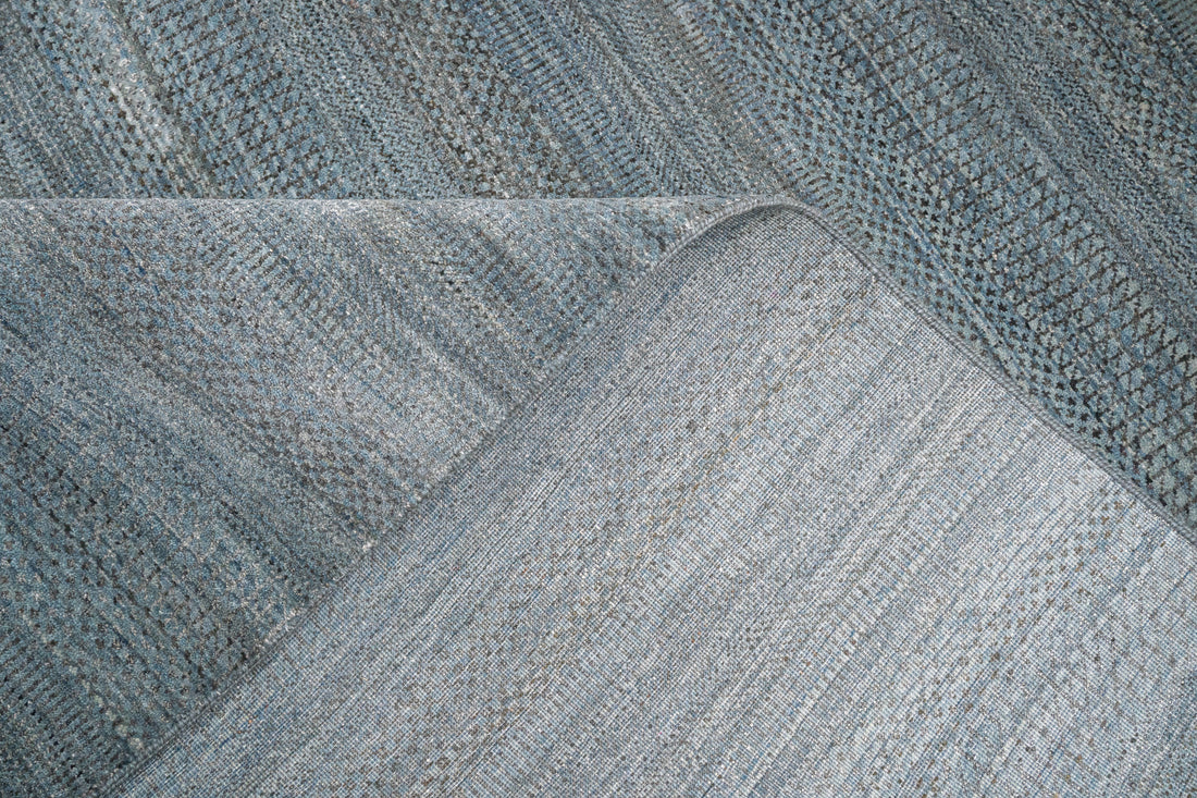 Handknotted Carpet, DIA - 656 MCN, AuroMetalSaurus & Arsenic