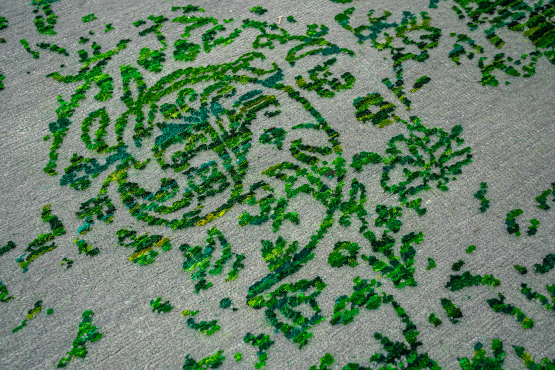 Handknotted Carpet, DIA - 720 JK ROUND, Silver & Green