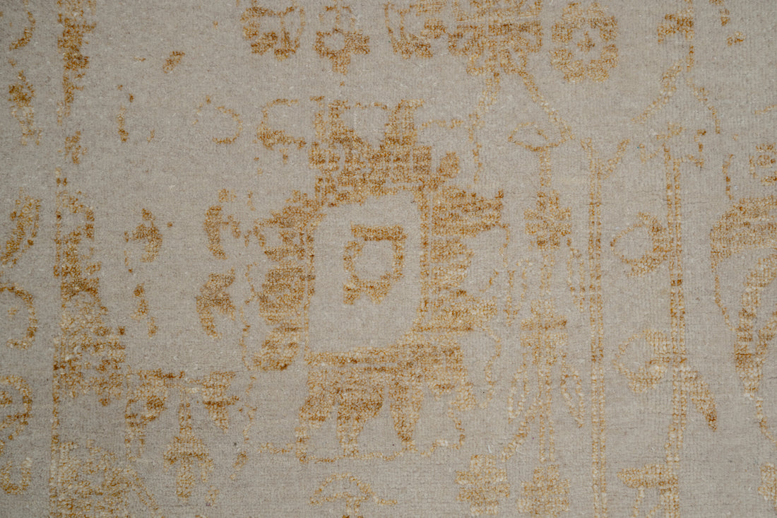 Handknotted Modern Carpet DIA- 2146 VASE 3