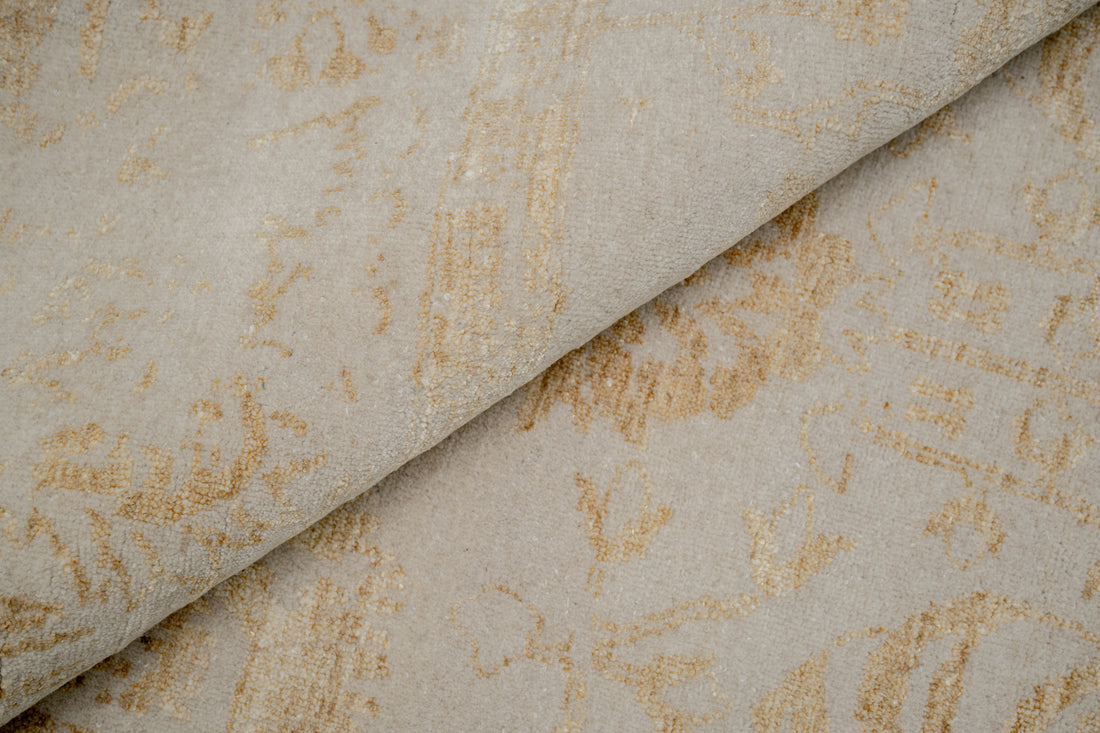 Handknotted Modern Carpet DIA- 2146 VASE 3