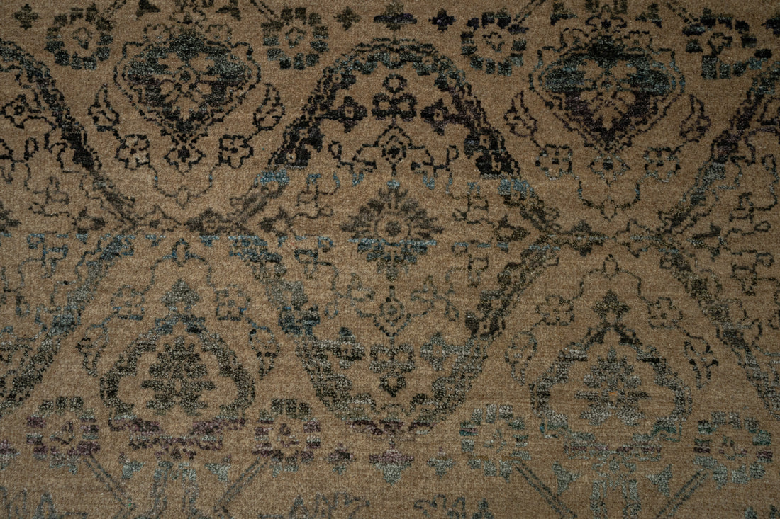 Handknotted Modern Carpet DIA- 472 HALI B