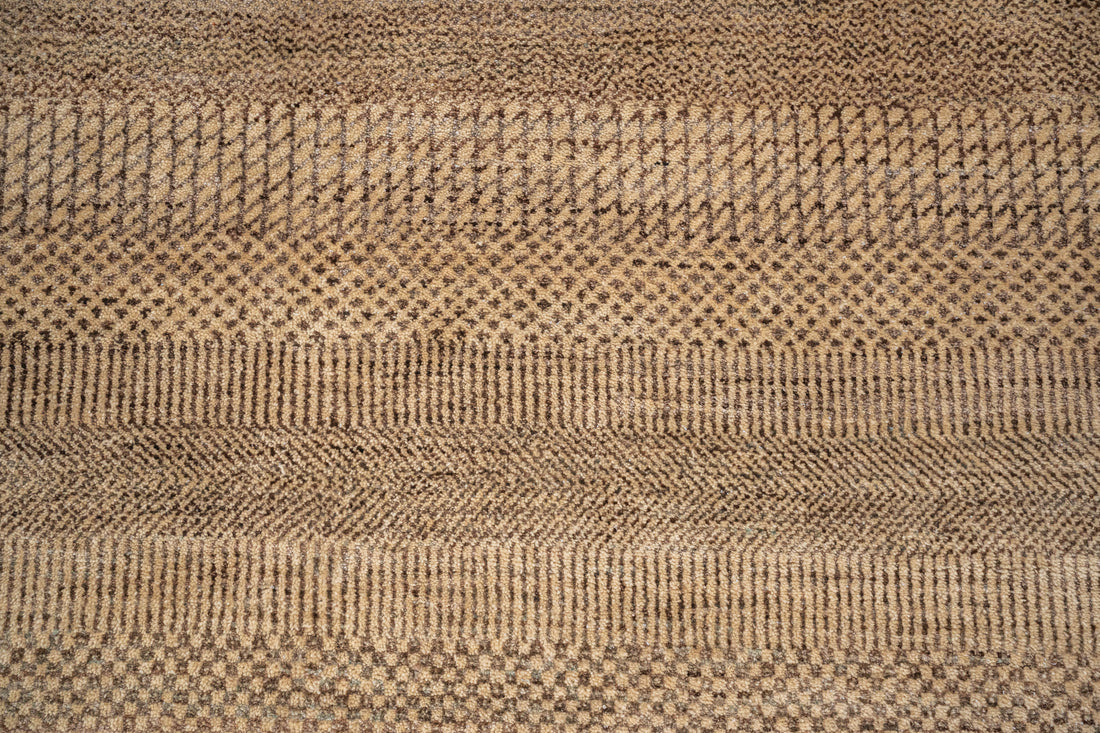 Handknotted Carpet, DIA - 958 MCN, Tan & Coffee