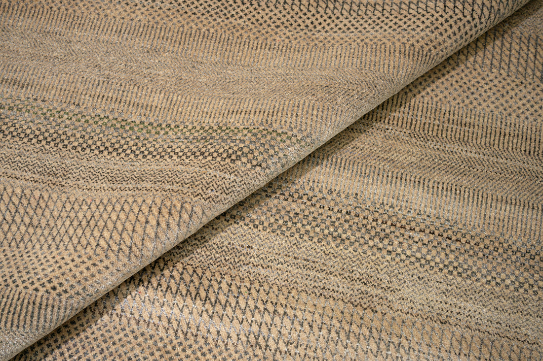 Handknotted Carpet DIA- 979 MCN