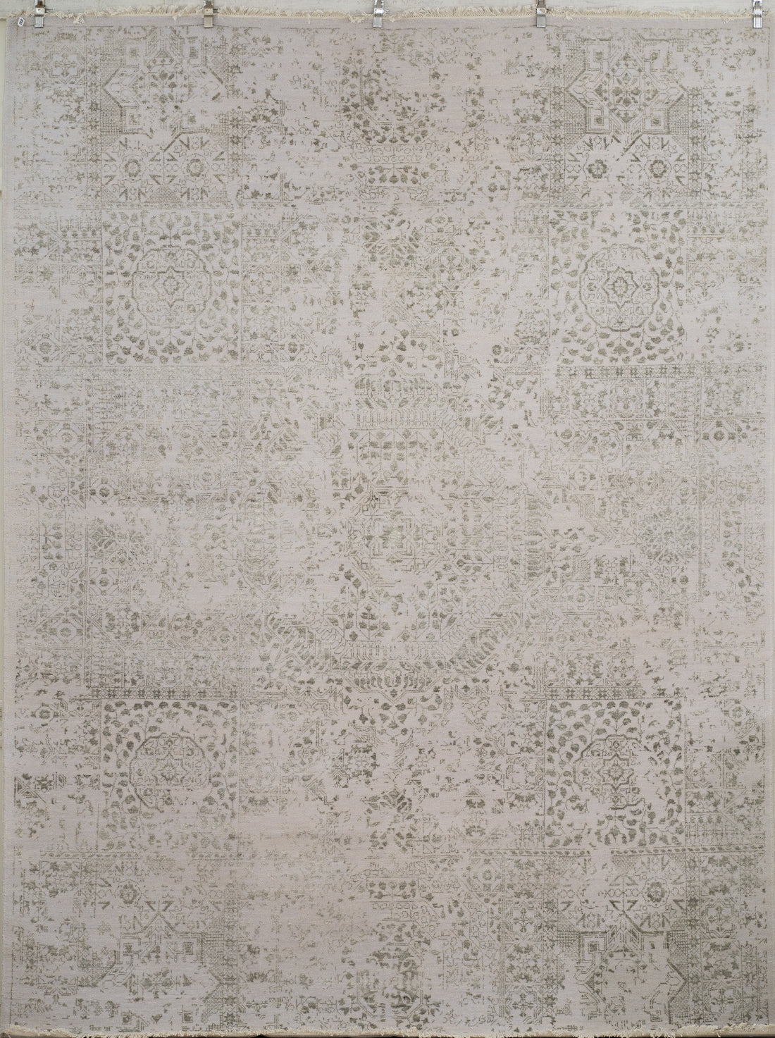 Handknotted Modern Carpet DIA- 852 MAMLUK