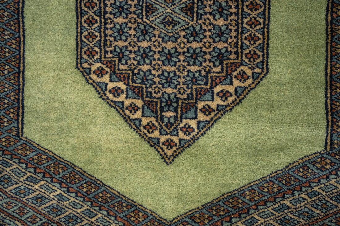 Handknotted Modern Carpet DIA- Single Weft, Green Mix Persian Design