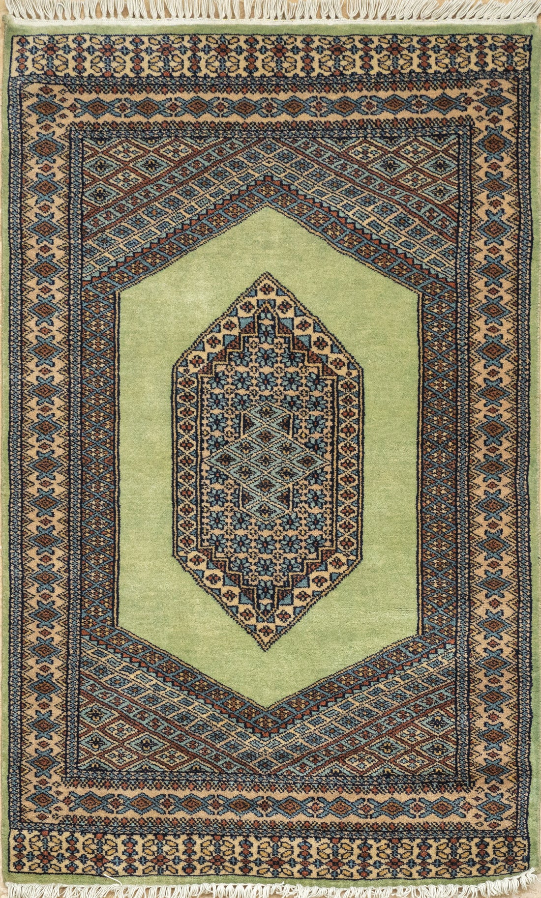 Handknotted Modern Carpet DIA- Single Weft, Green Mix Persian Design