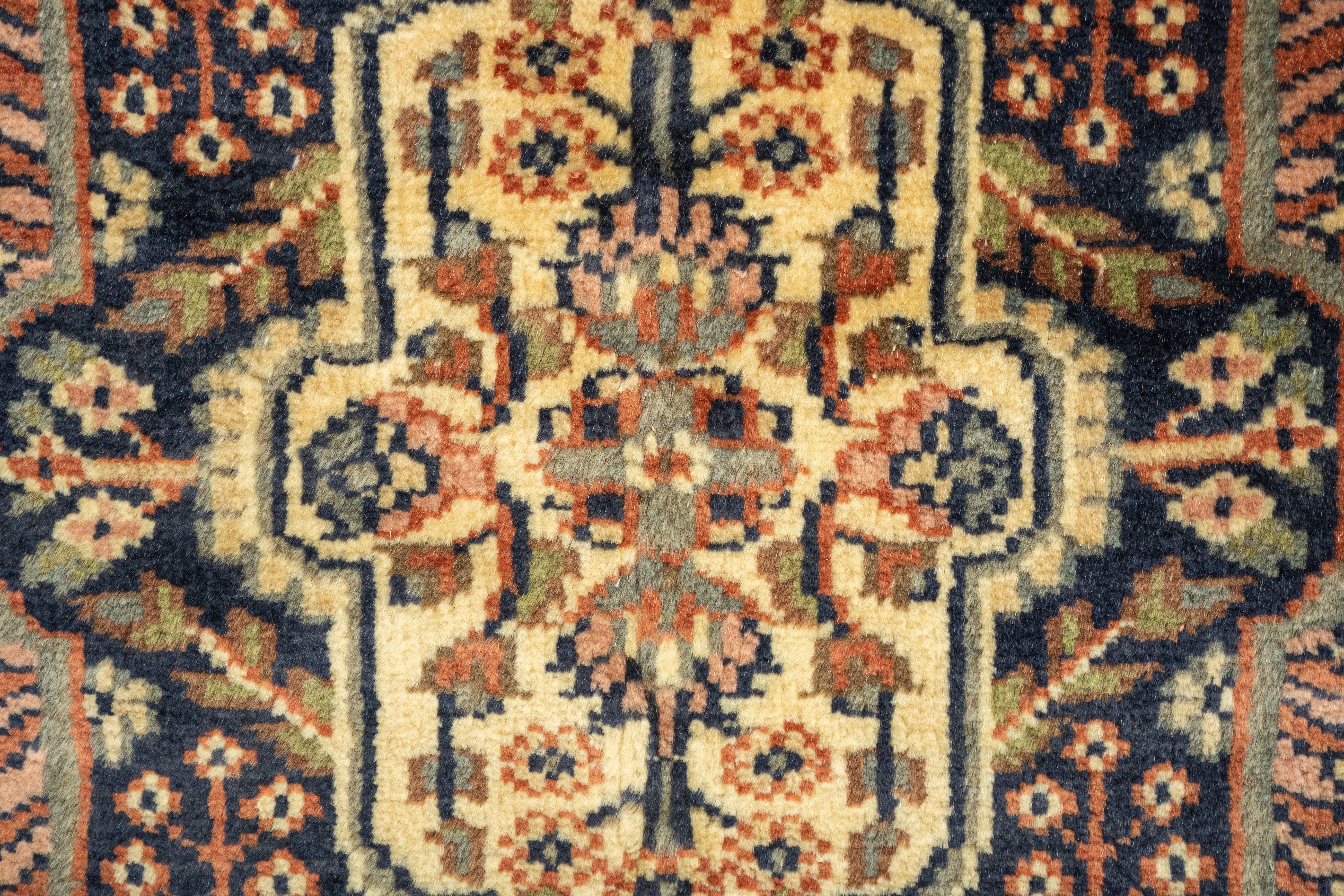 Handknotted Modern Carpet DIA- 04