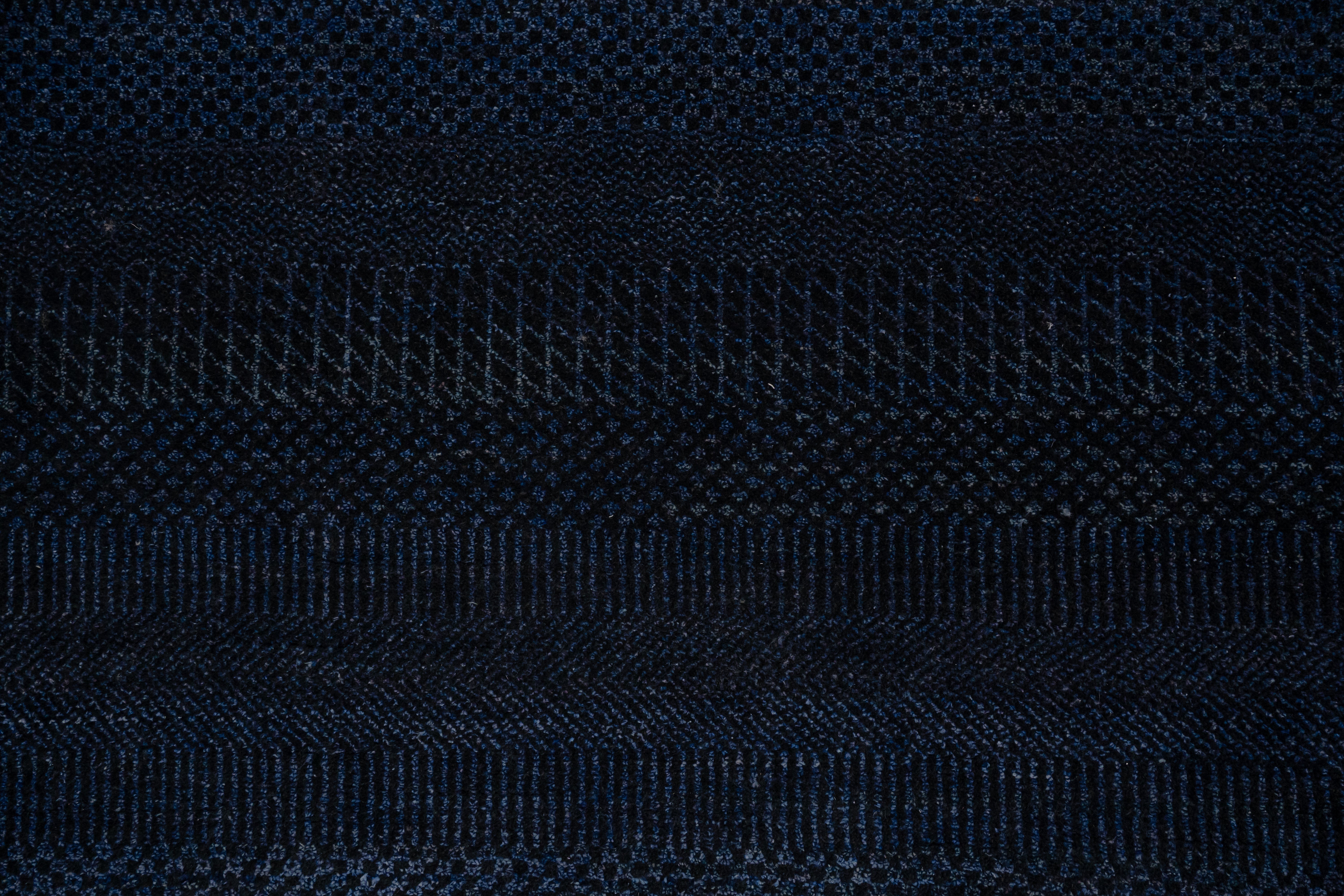 Handknotted Carpet DIA- 1008 MCN, Deep  Eerie Black & Indigo
