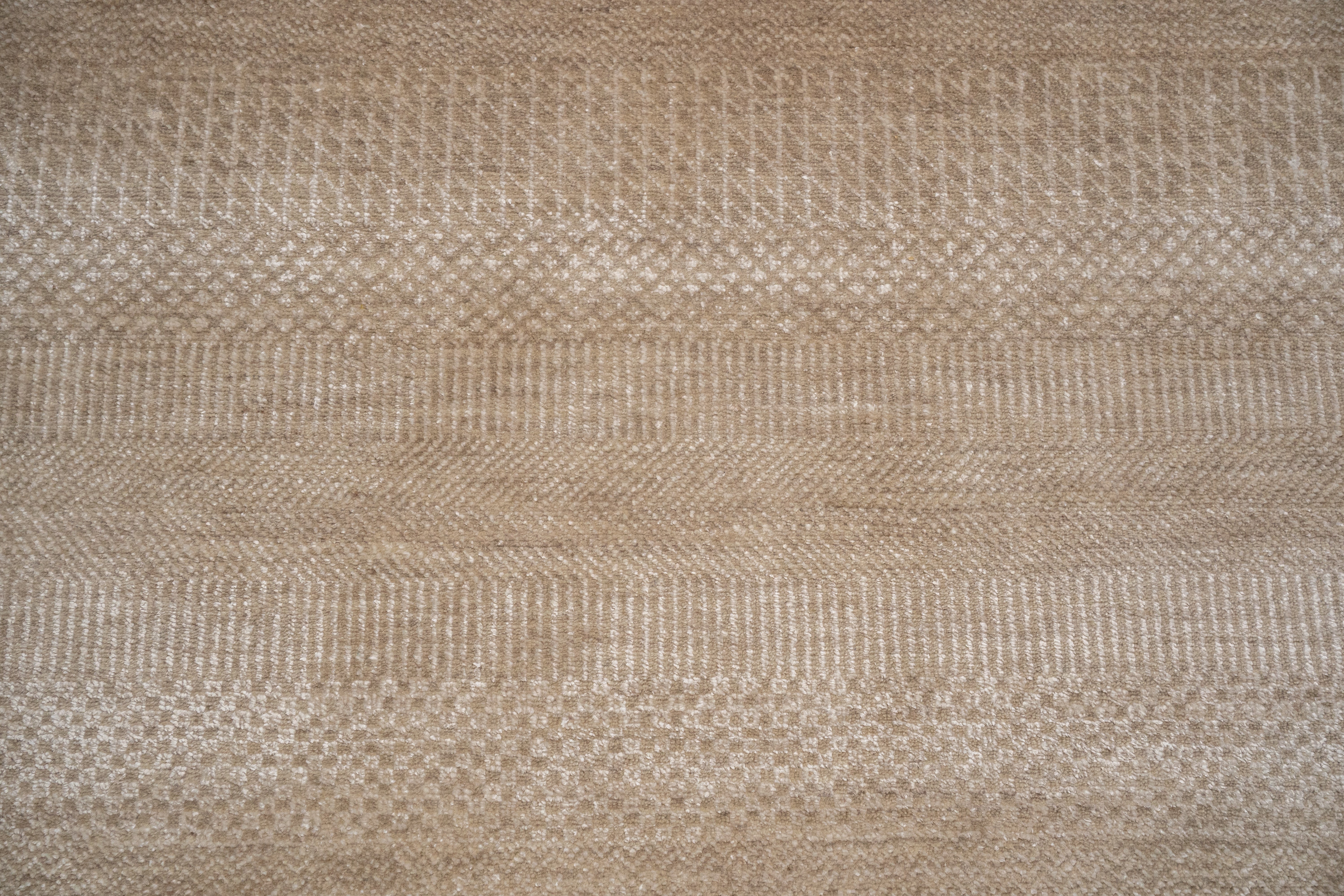 Handknotted Carpet, DIA- 1037 MCN, Natural & ivory