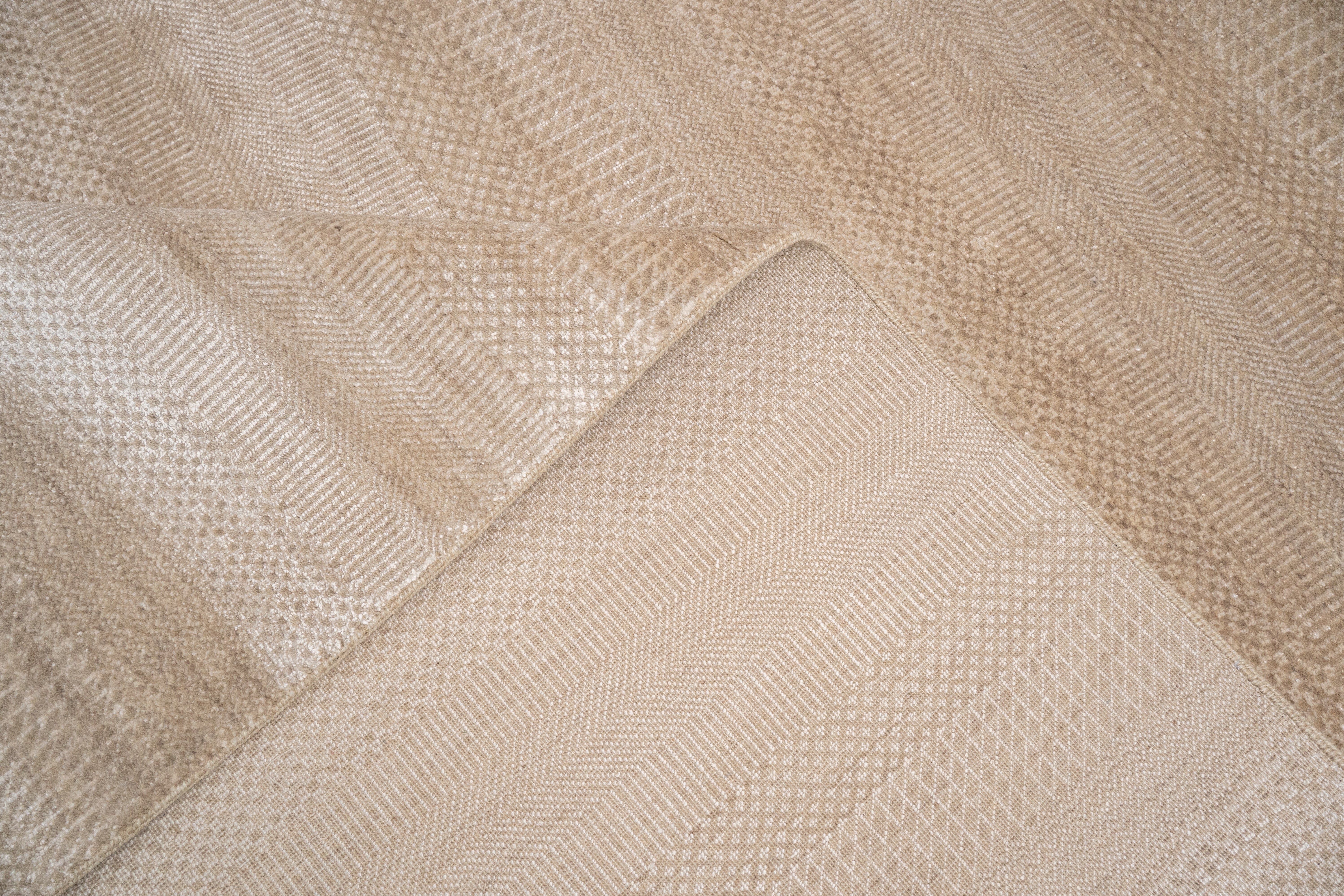 Handknotted Carpet, DIA- 1037 MCN, Natural & ivory