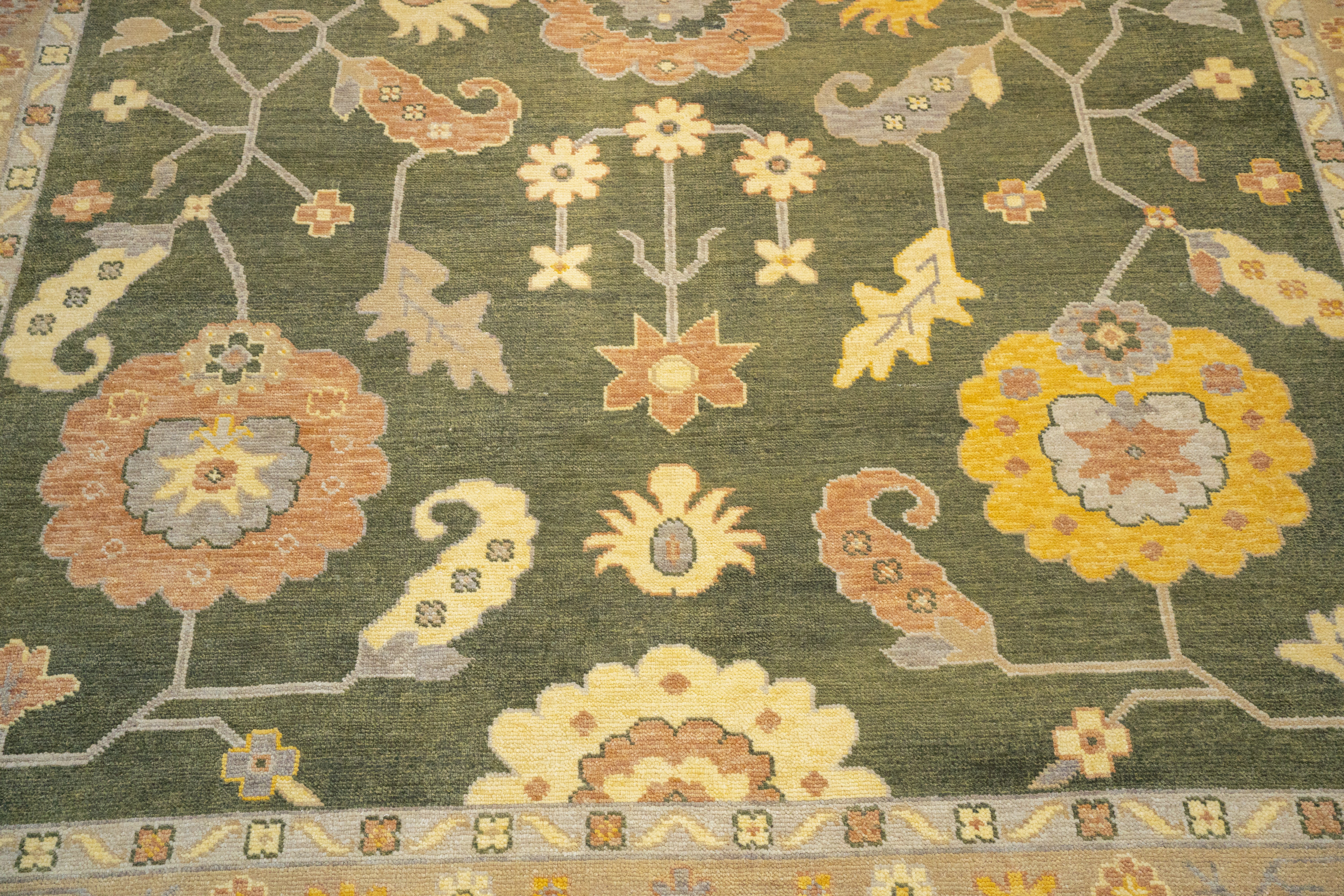 Handknotted Carpet, DIA: 1041 OUSHAK, MULTI COLOR
