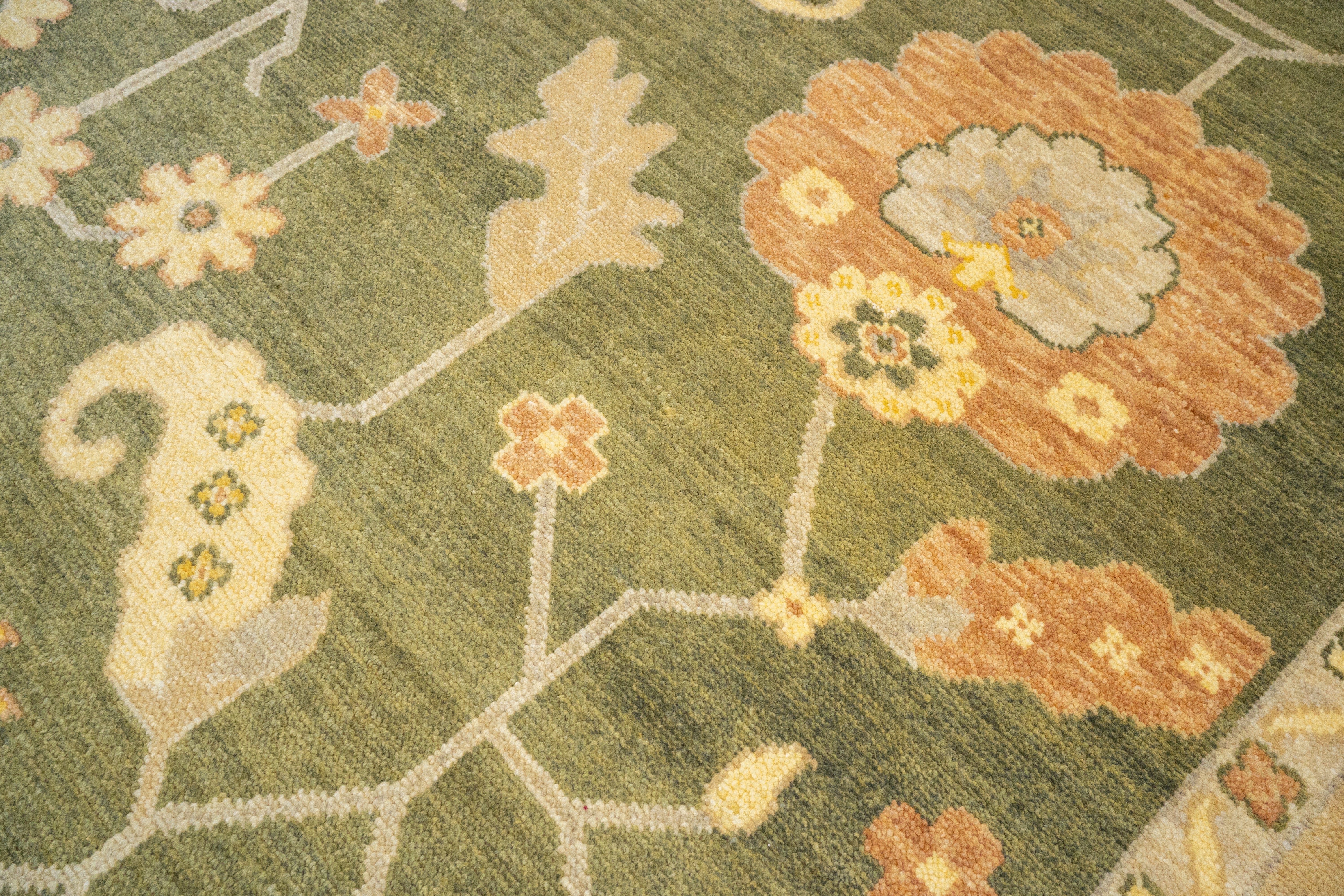Handknotted Carpet, DIA: 1041 OUSHAK, MULTI COLOR