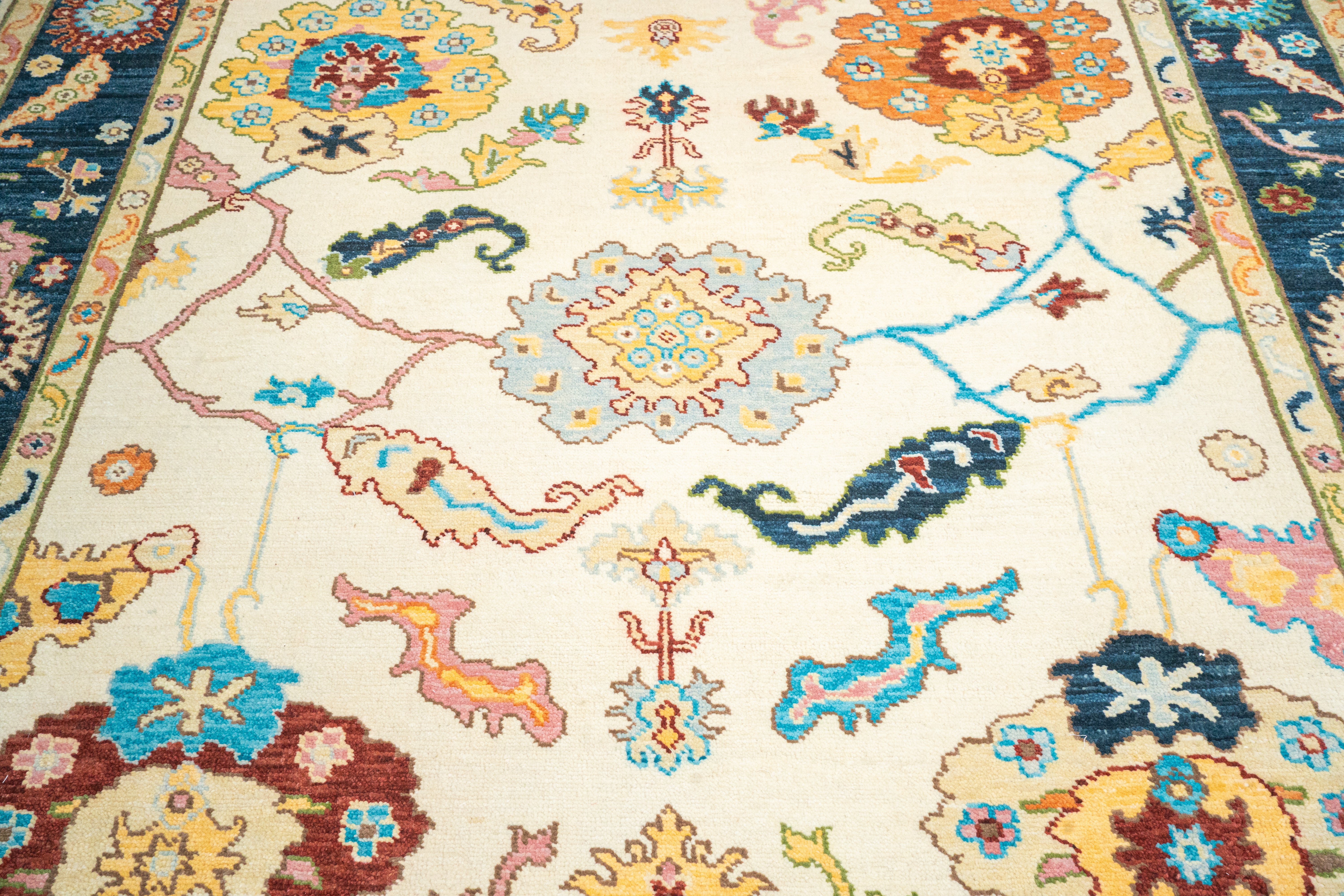 Handknotted Carpet, DIA- 1048 OUSHAK, MULTI COLOR