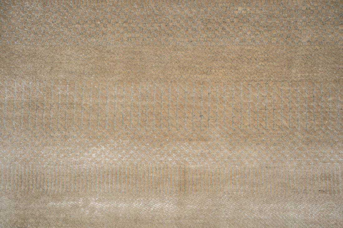 Handknotted Carpet, DIA- 1051 MCN, Camel & Granite Gray