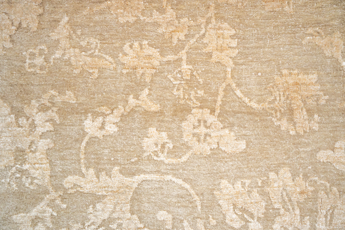 Handknotted Modern Carpet DIA- 1053 JK-A Tan & Desert Sand
