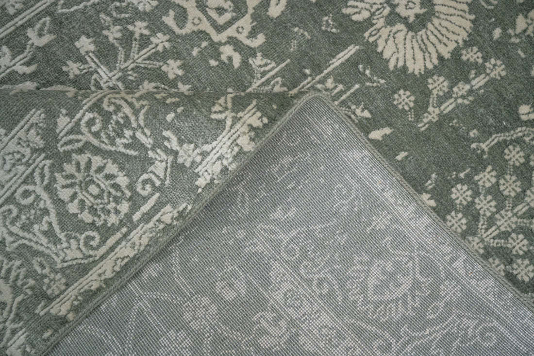 Handknotted Rug  DIA- 1060 VASE 3 Granite Gray & Pastel Gray