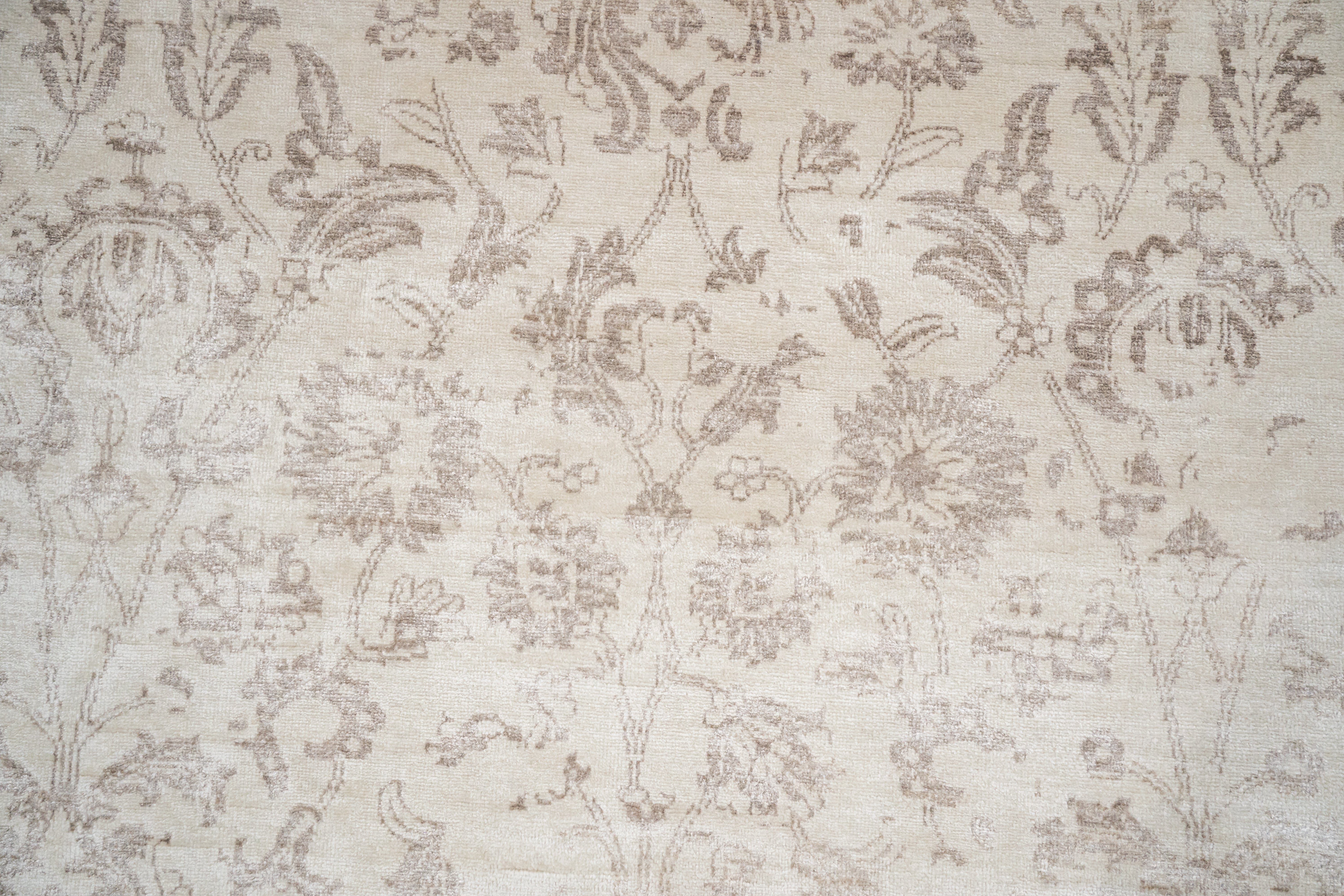 HandKnotted Modern Carpet DIA- 1063 M-28 Dark Vanilla & Deep Taupe