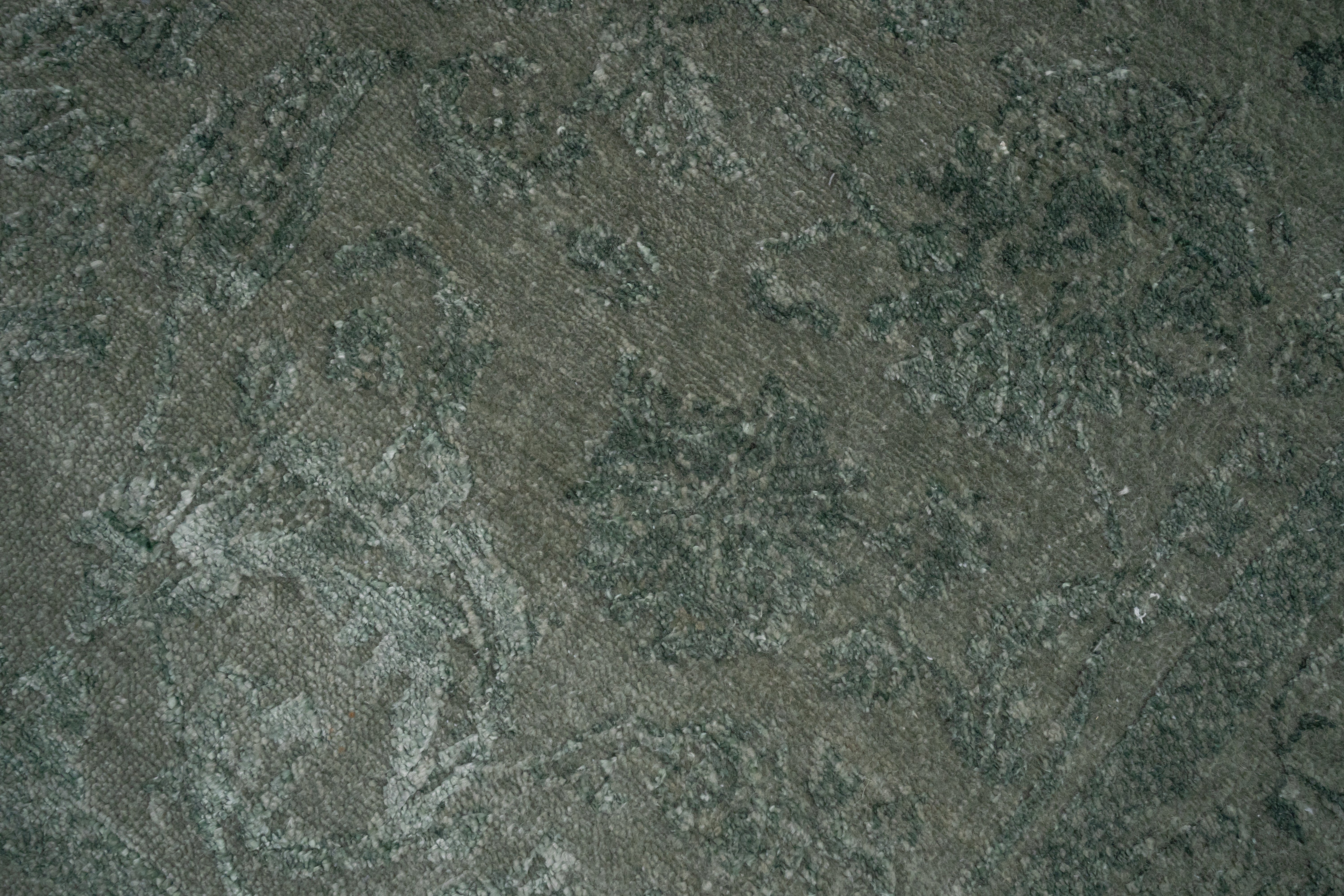 Handknotted Rug  DIA- 1068 JK-A Granite Gray & Outer Space