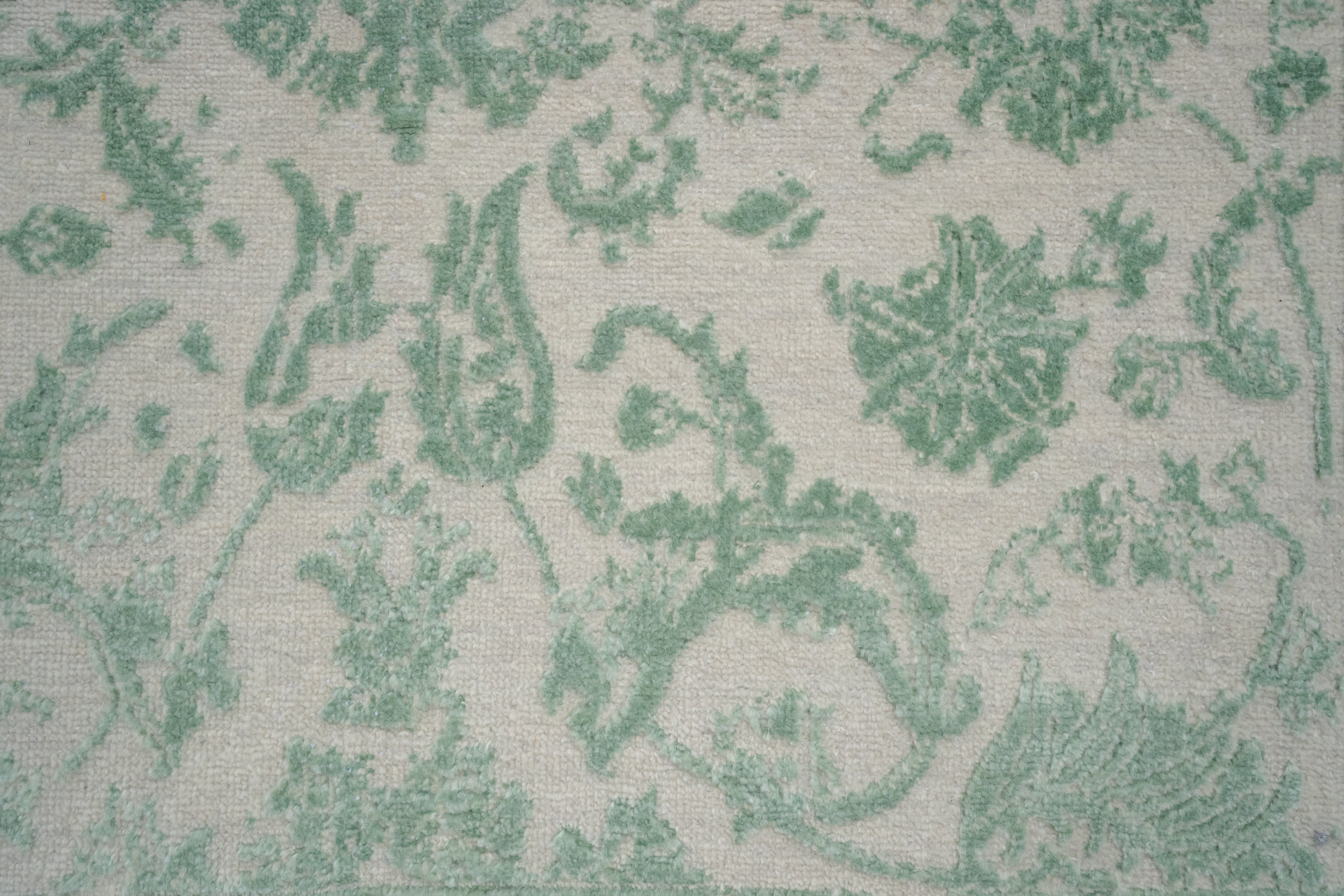 Handknotted Rug  DIA- 1076 JKA White Coffee & Morning Blue