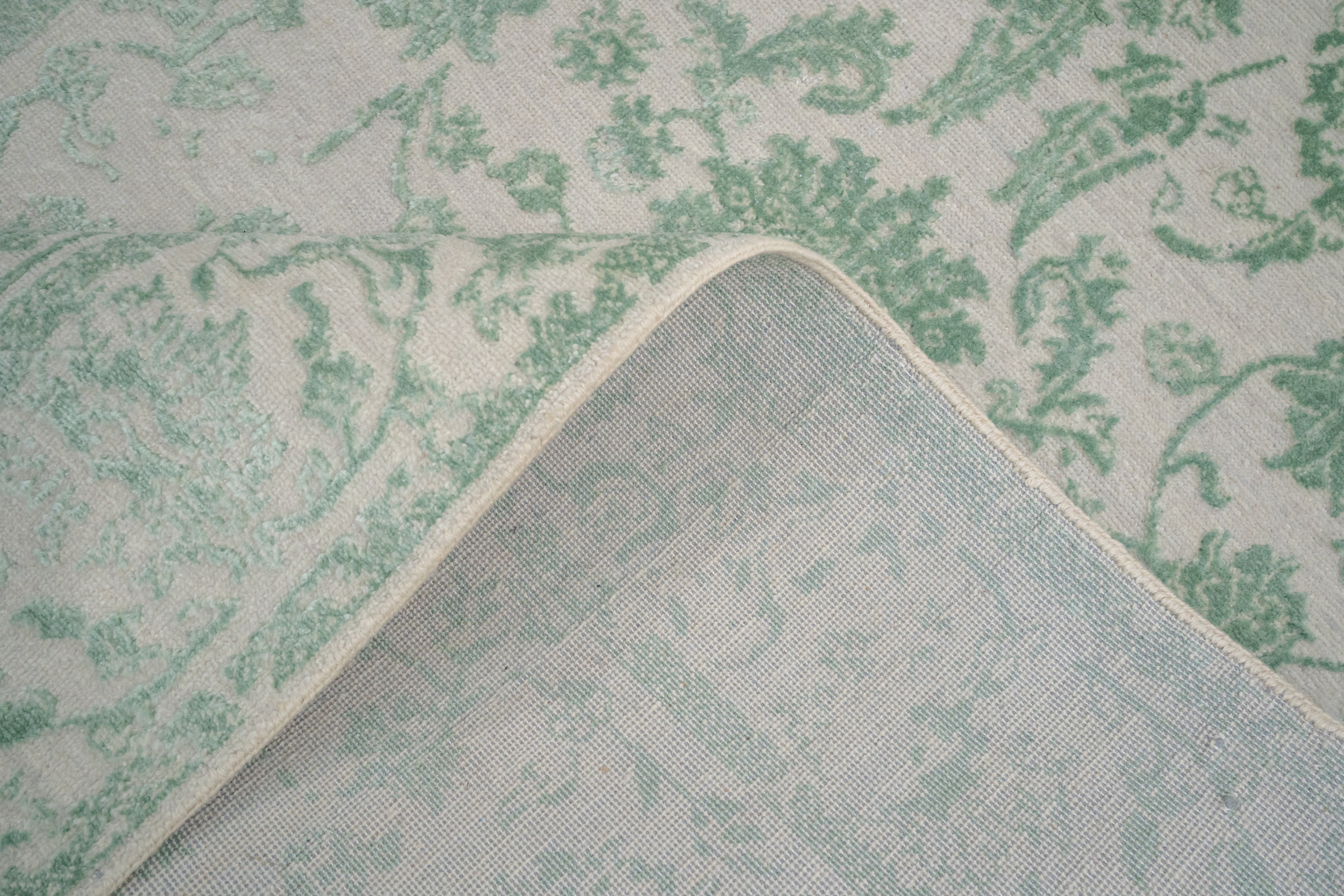 Handknotted Rug  DIA- 1076 JKA White Coffee & Morning Blue