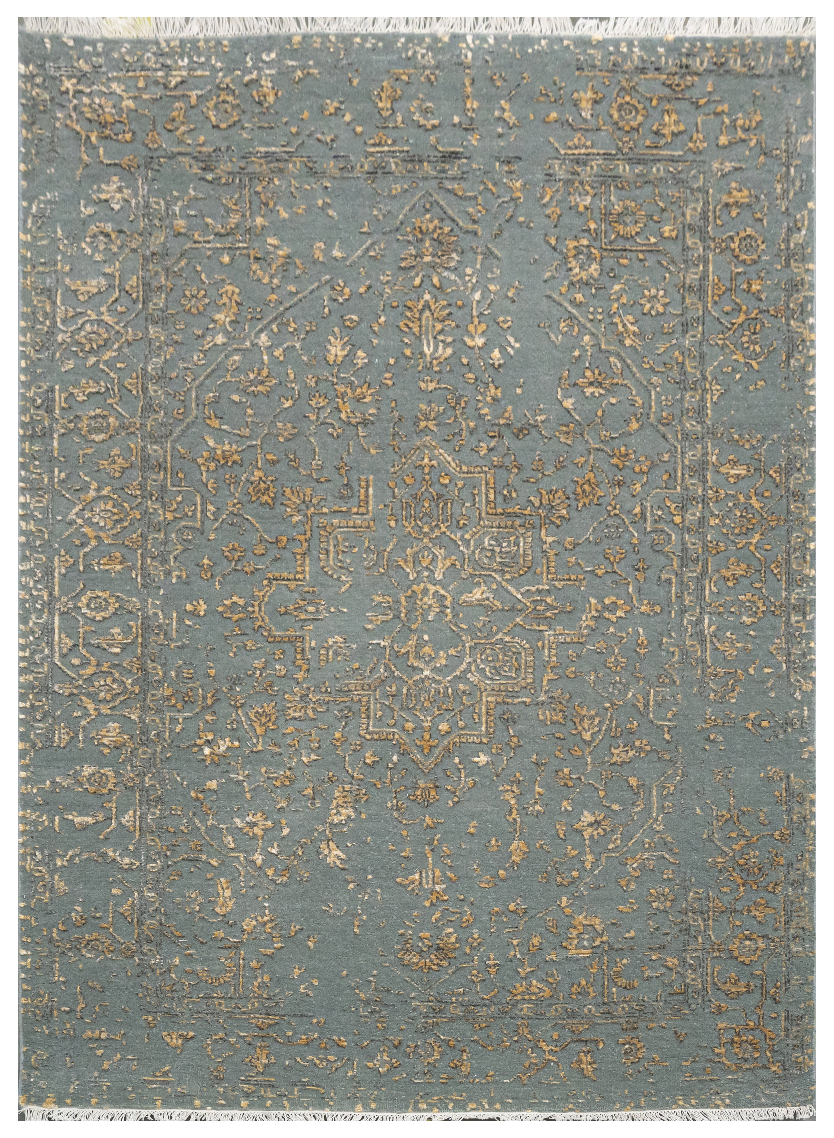 Handknotted Rug  DIA- 1078 SERAPI Gray & Light French Beige