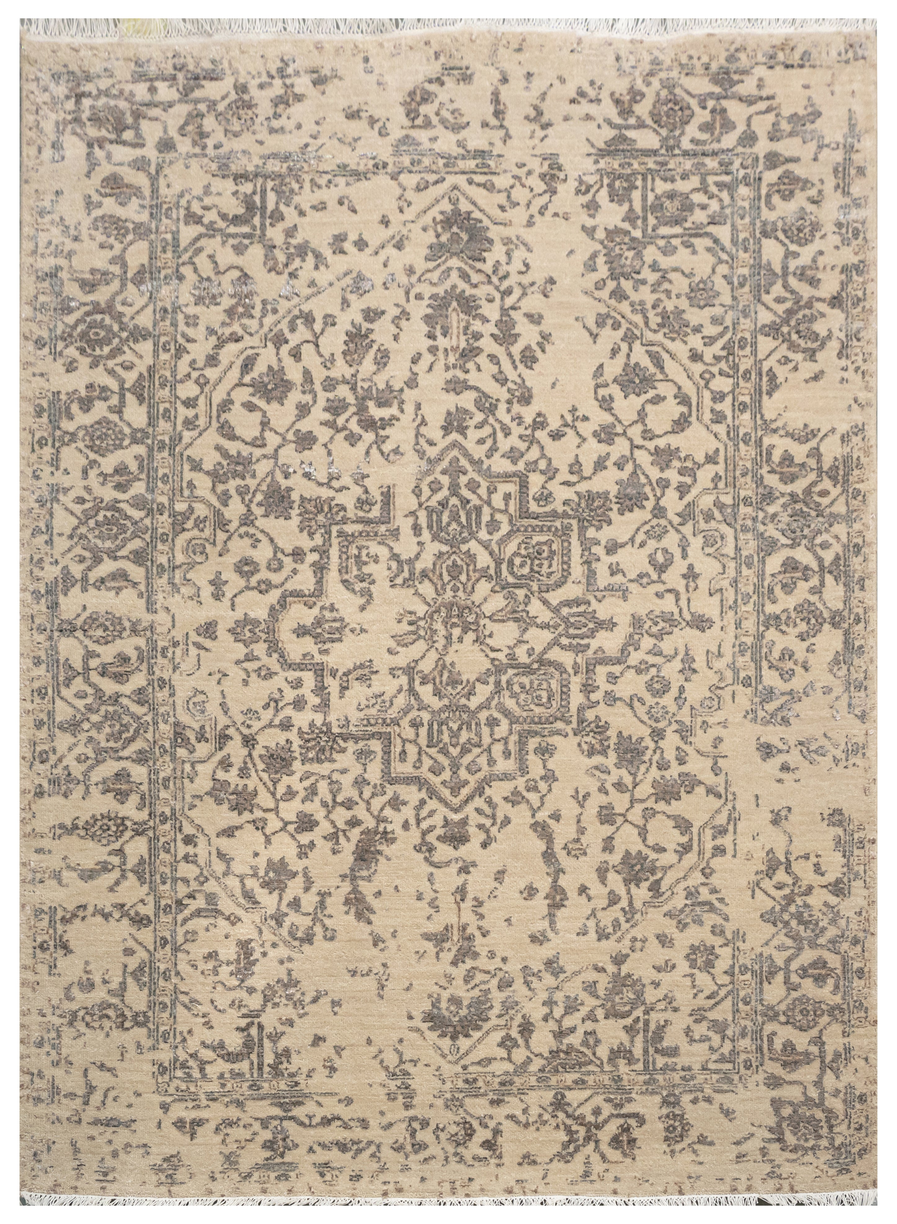 Handknotted Rug  DIA- 1079 SERAPI Dark Vanilla & Nickel