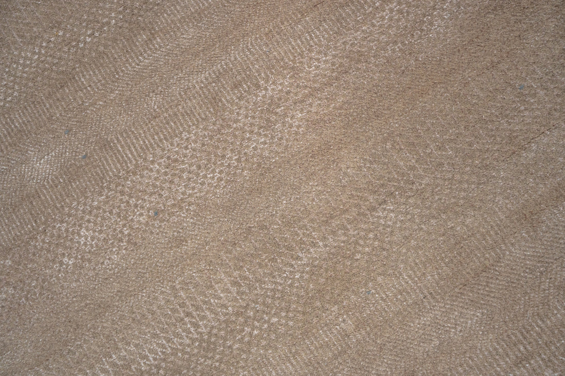 Handknotted Rug  DIA- 110 MCN Beaver & Dark Vanilla