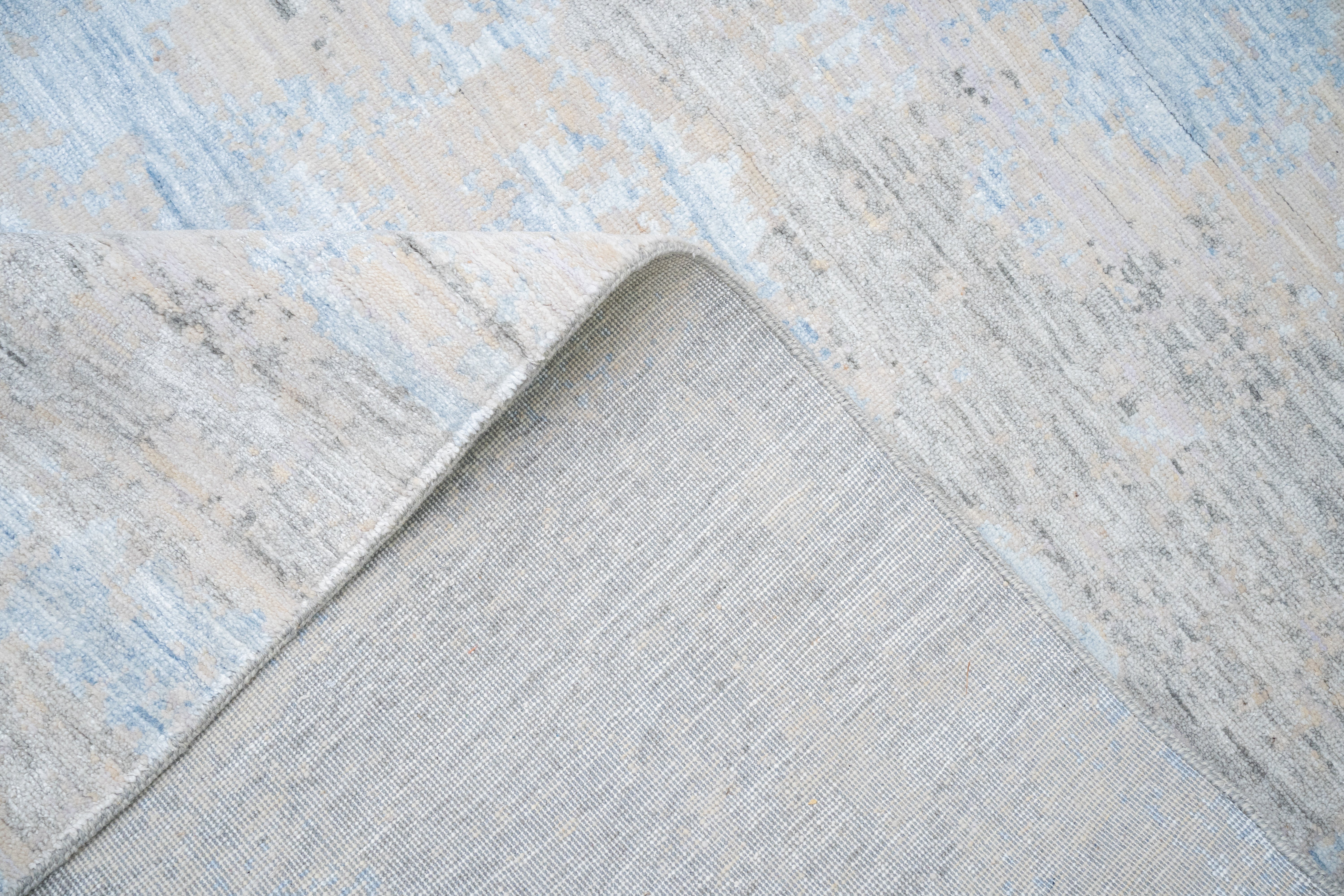 Abstract Design  Handknotted Carpet DIA- 1186 GALAXY 23, Timberwolf, Weldon Blue & Philippine Gray