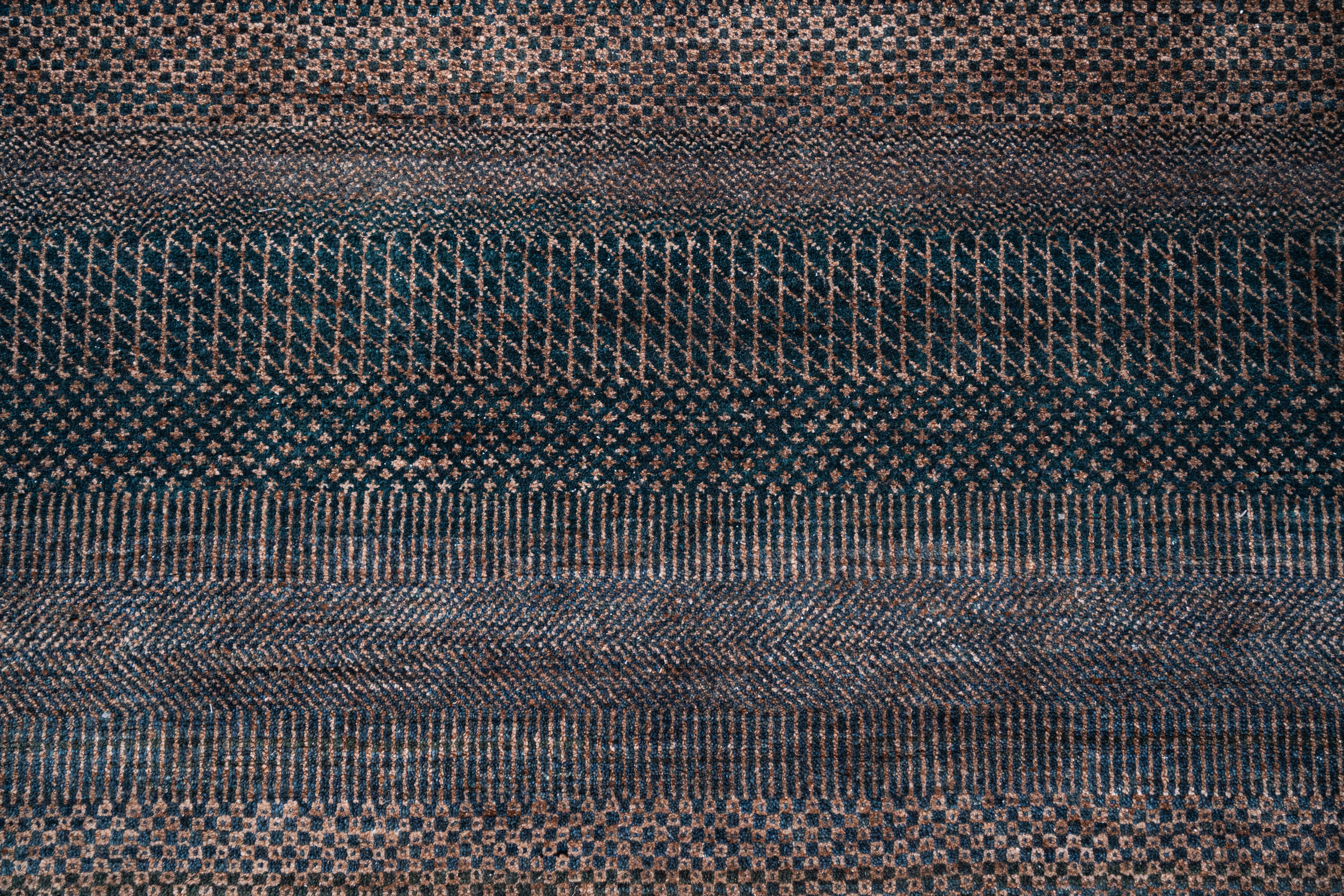 Handknotted Carpet, DIA - 1187 MCN, Blue & Brown