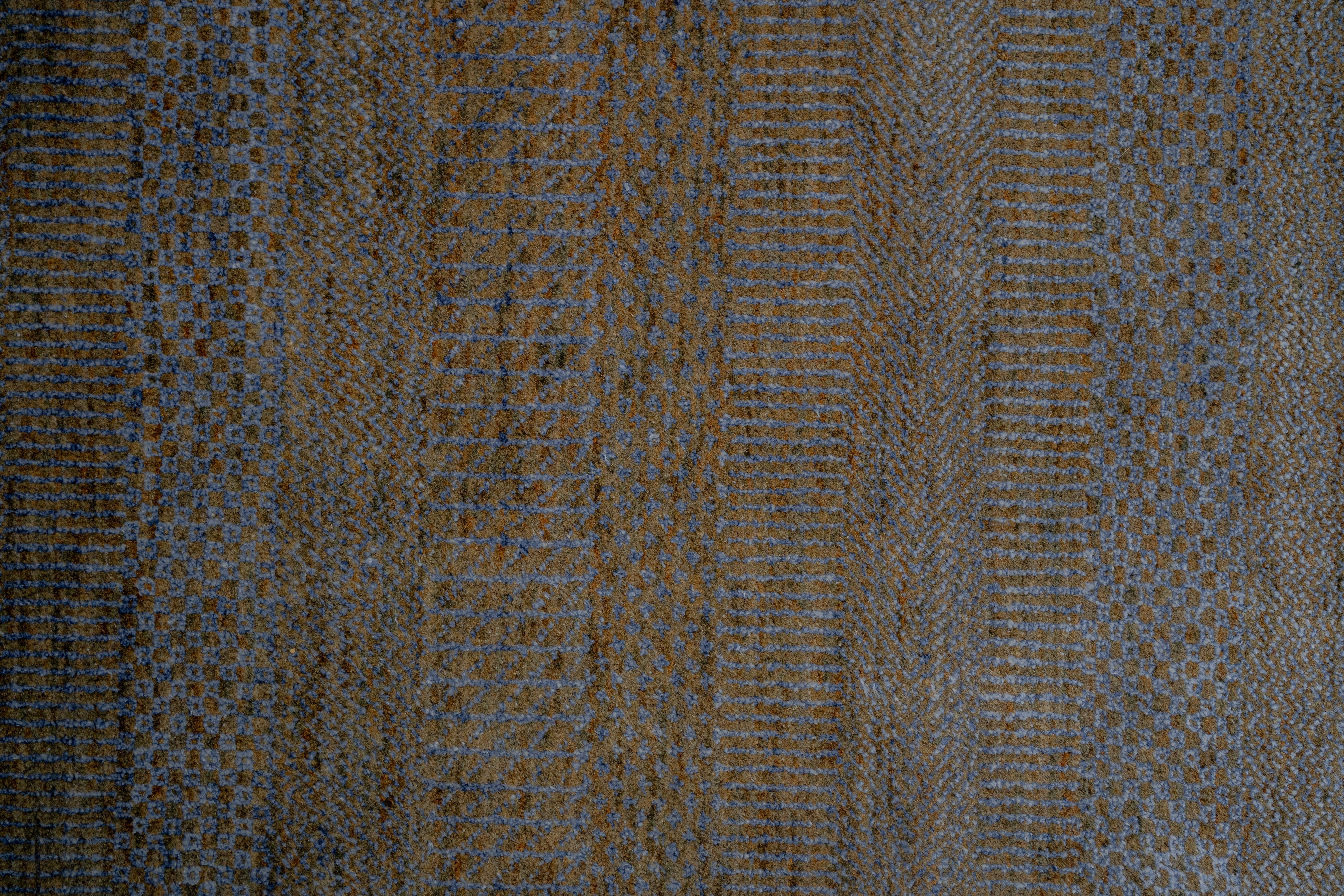 Handknotted Carpet DIA- 1028