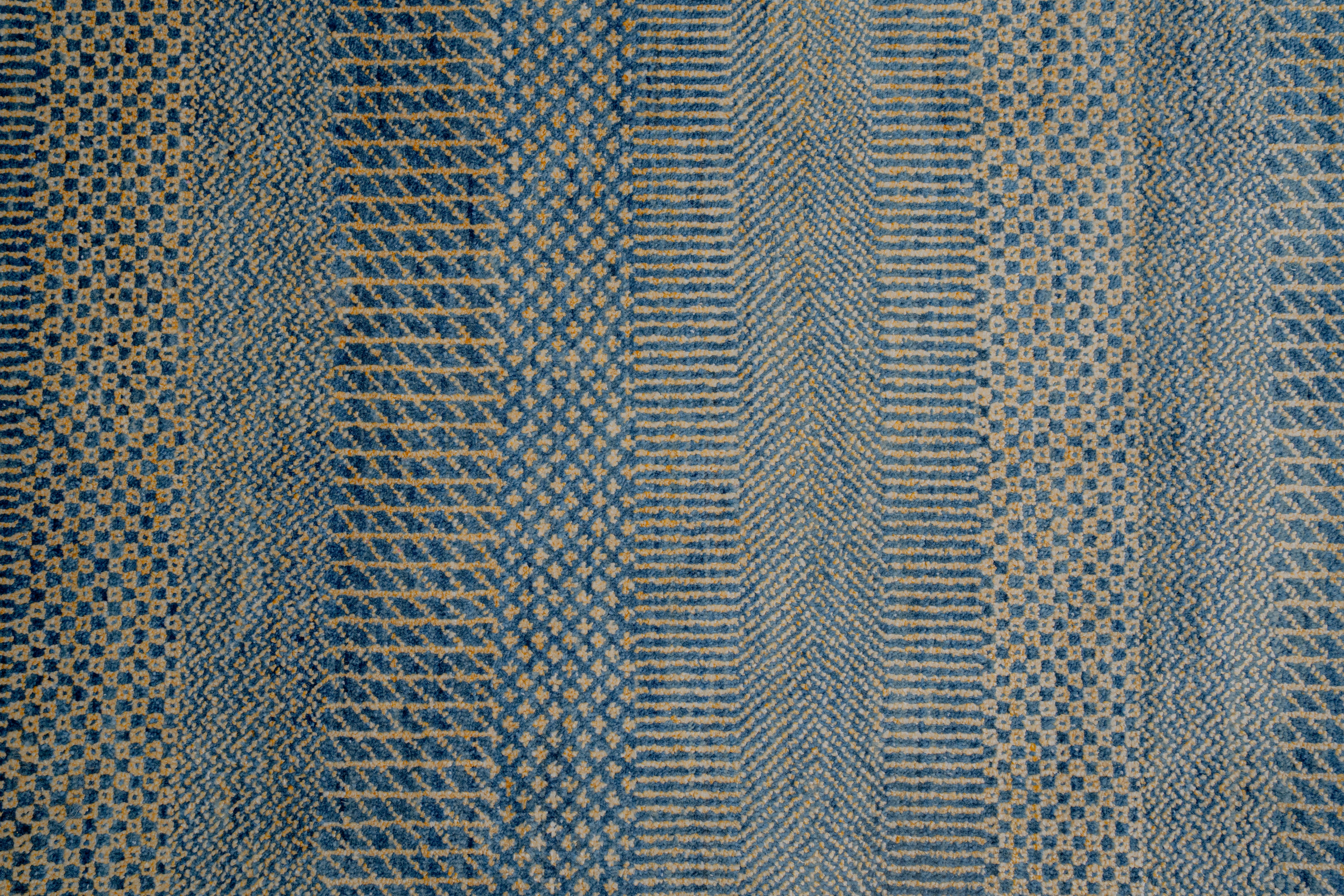 Handknotted Carpet DIA- 2130 MCN