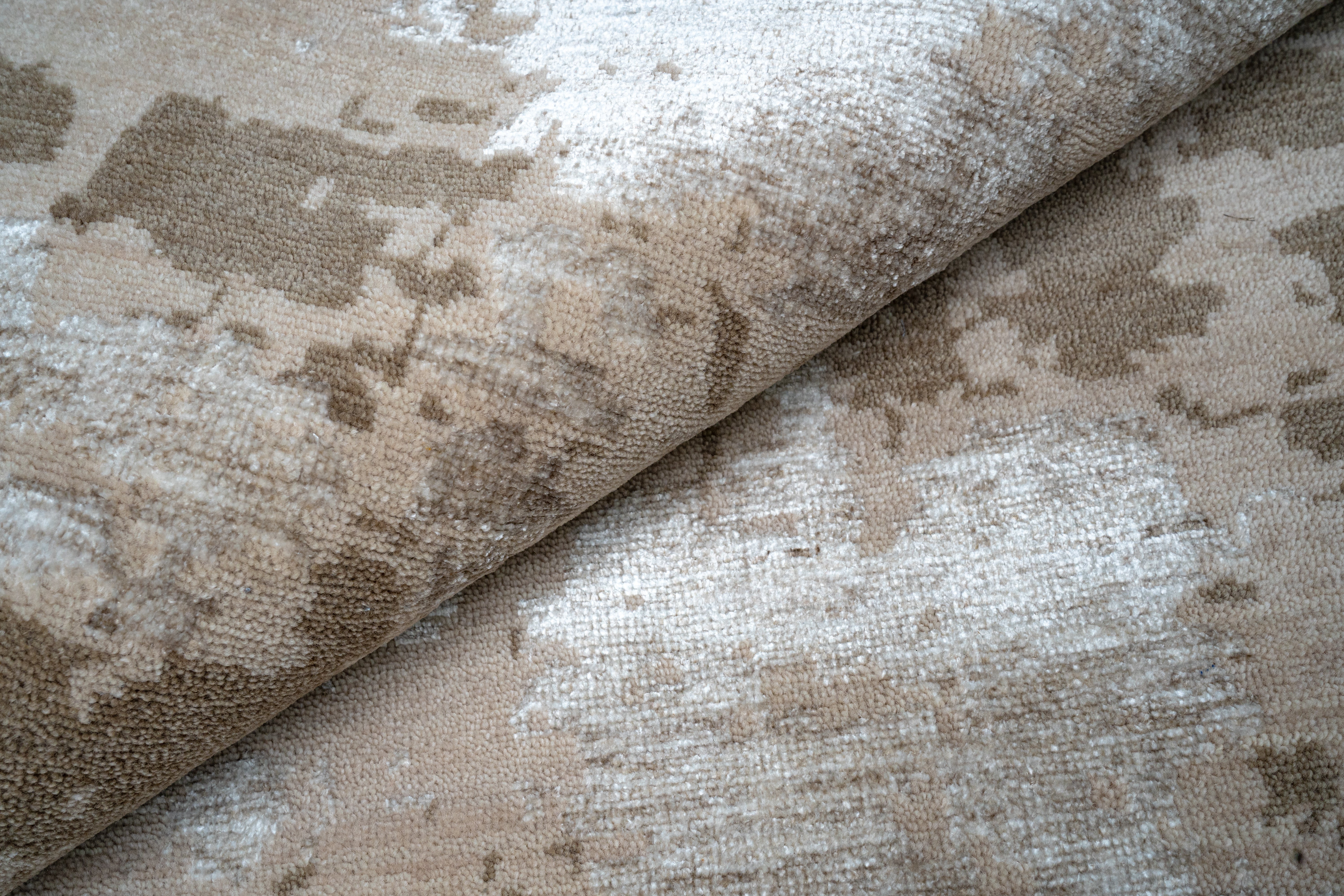 Abstract Design  Handknotted Carpet GALAXY 23 DIA- 10