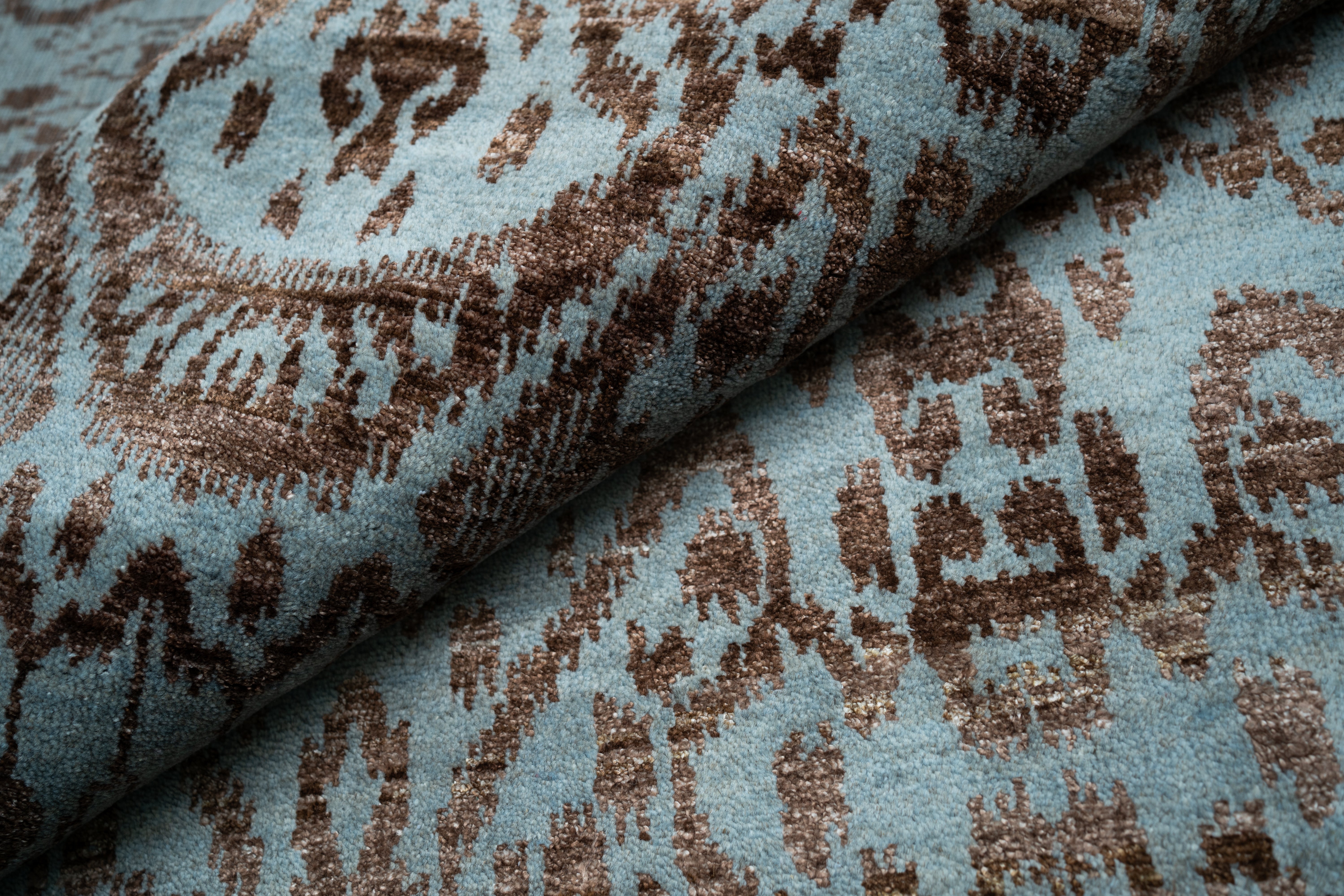 Handknotted Modern Carpet DIA- 244