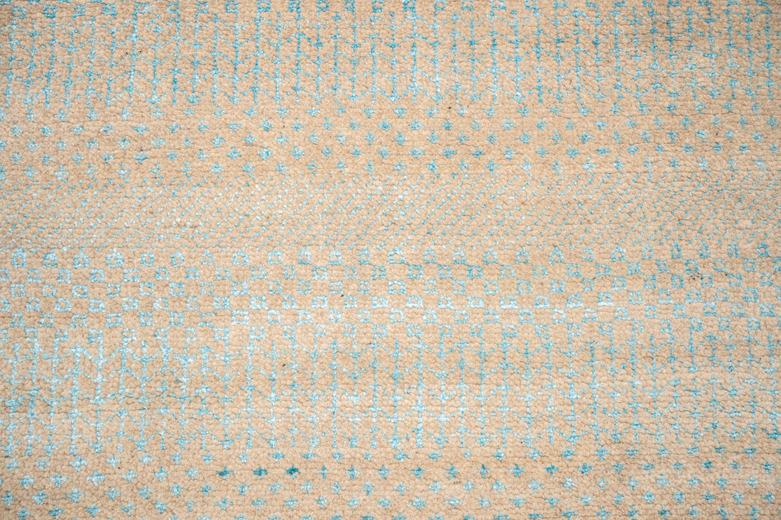 Handknotted Carpet, DIA- 1301 MCN, Ivory & Aqua