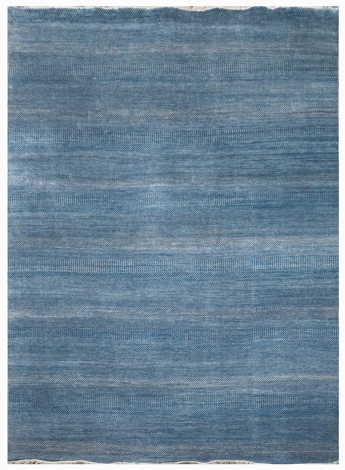 Handknotted Carpet DIA- 1499 MCN,  Metallic Blue & Silver