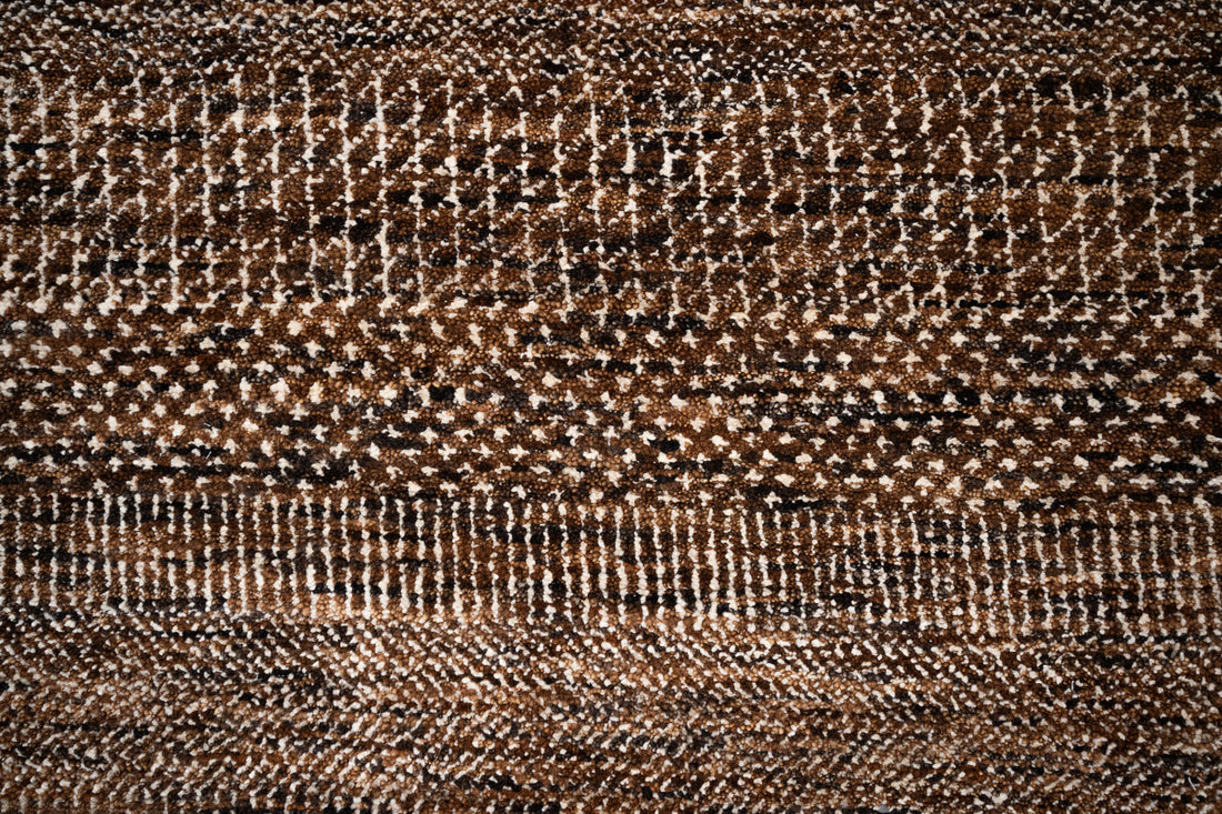 Handknotted Carpet DIA- 1506 MCN,  Brown & Cream
