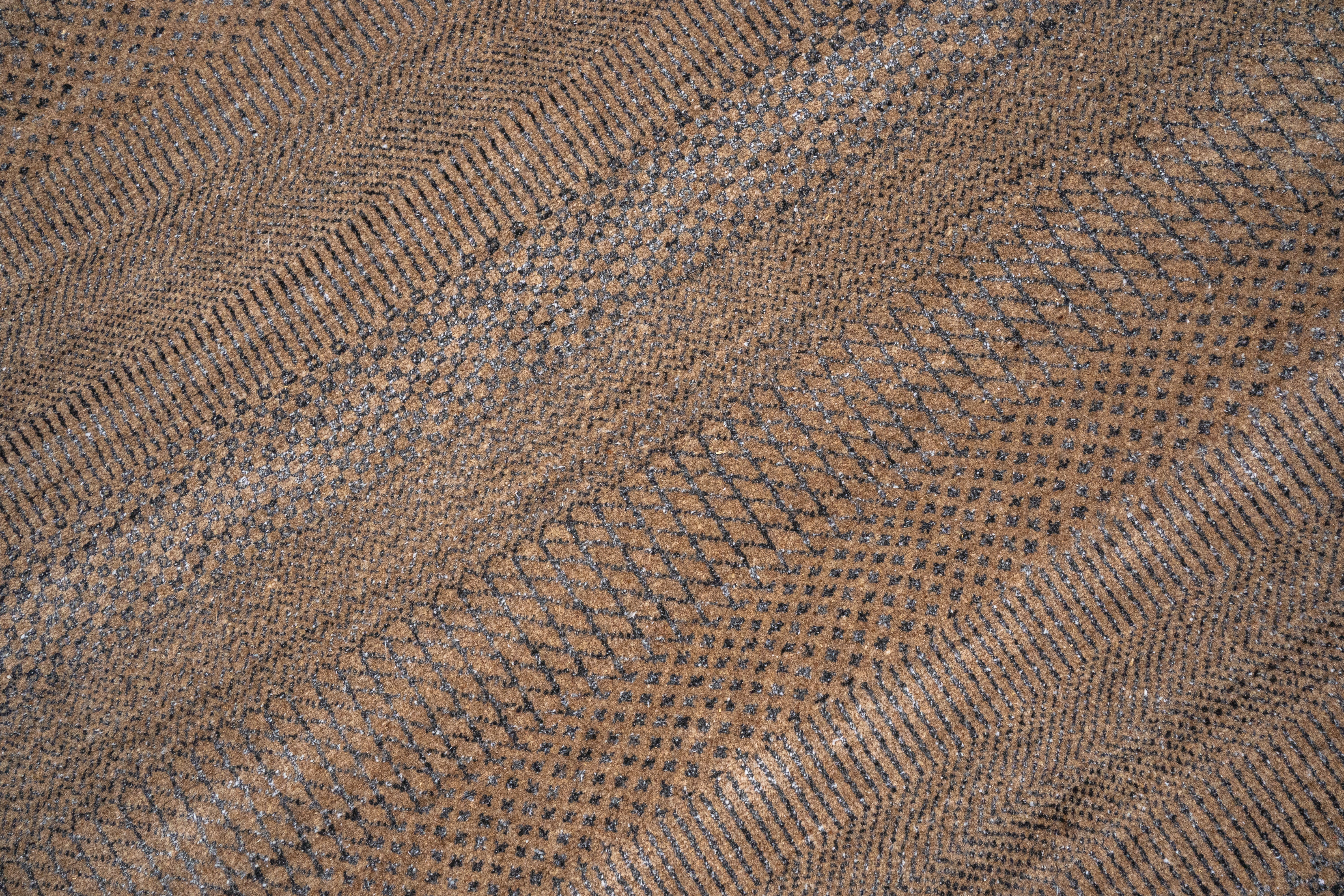 DIA- 1518 MCN Пастельно-коричневый и изюмно-черный