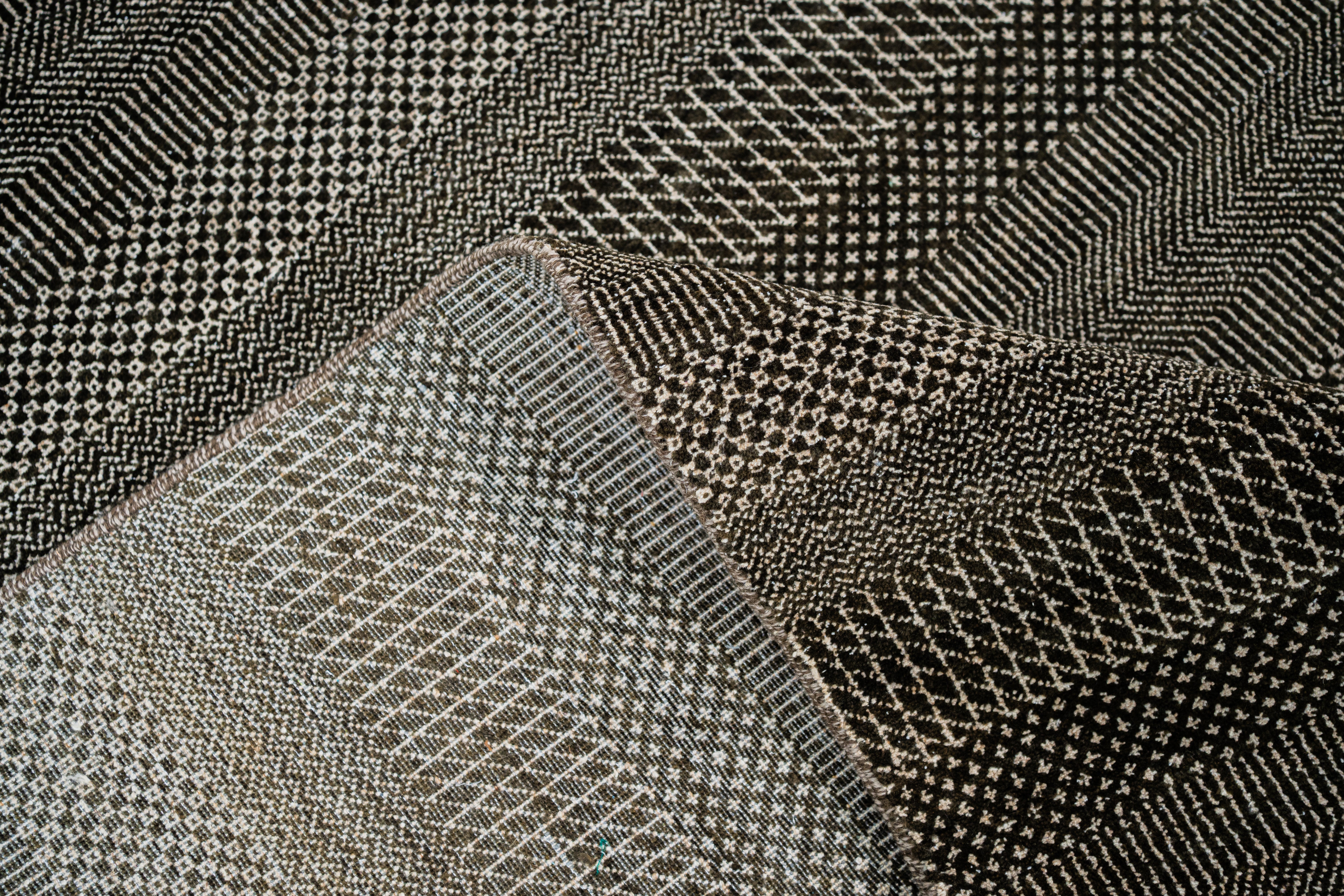 DIA- 1525 MCN Темная лава и золото