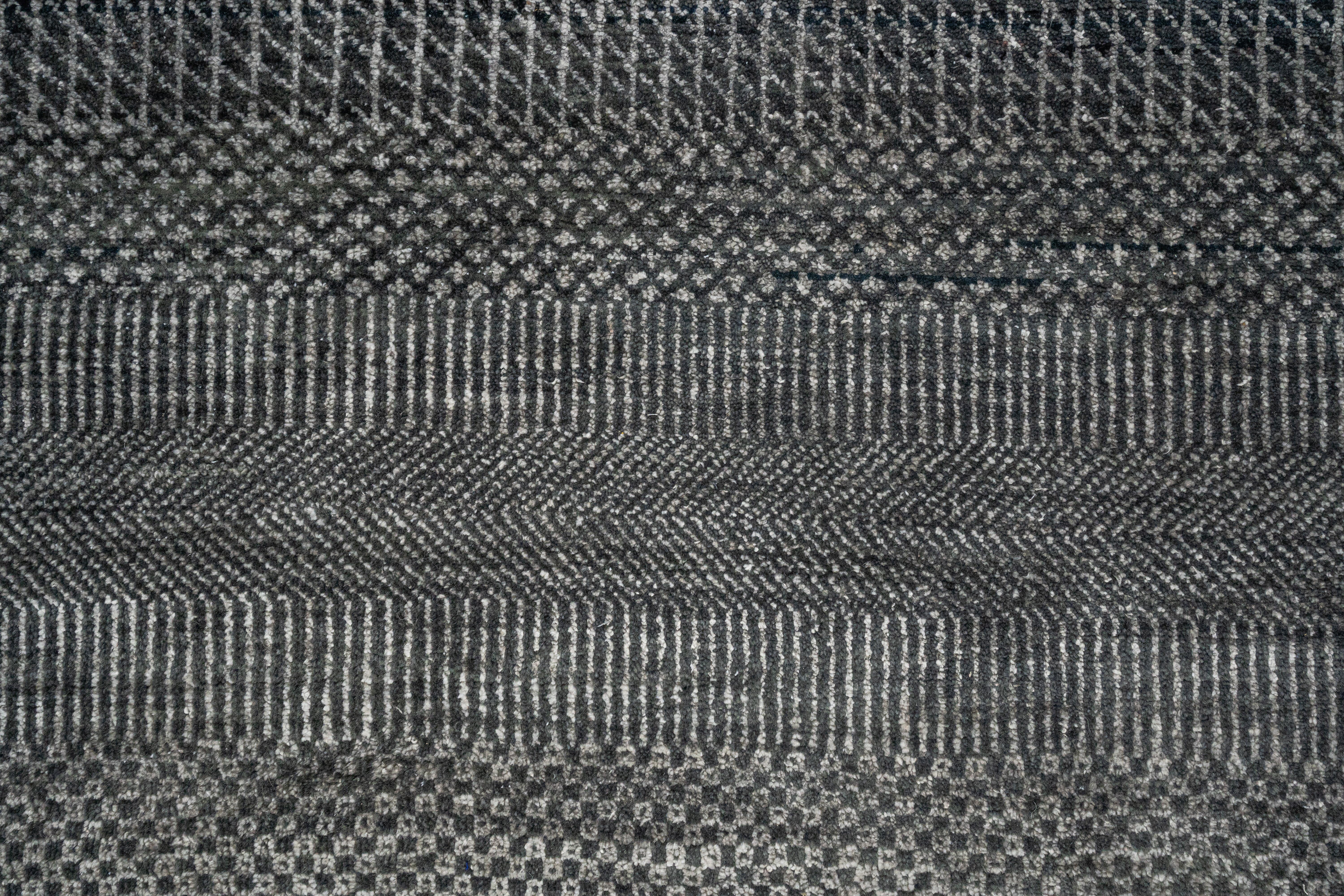 DIA - 1528 MCN Granito Cinza e Gunmetal Escuro